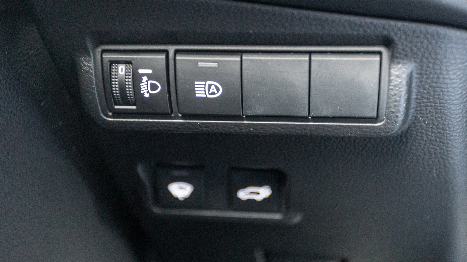 Toyota COROLLA CROSS 2023 року з пробігом 31017 км, Хетчбек, Тойота Центр Дніпро "Алмаз Мотор" на Запорізькому шосе, м.Дніпро - 1482250 ГРН | Фото № 25