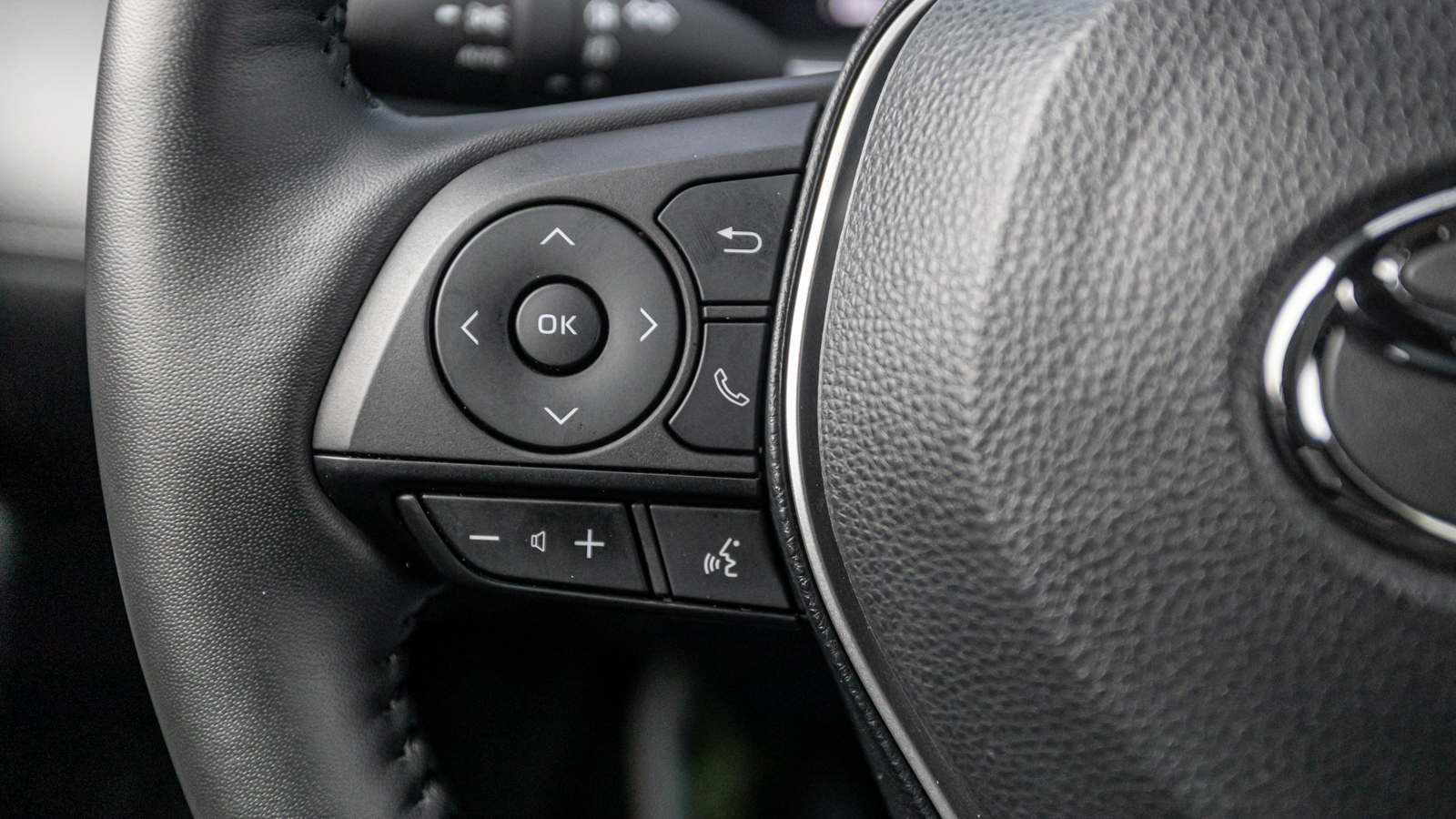 Toyota COROLLA CROSS 2023 року з пробігом 31017 км, Хетчбек, Тойота Центр Дніпро "Алмаз Мотор" на Запорізькому шосе, м.Дніпро - 1482250 ГРН | Фото № 28