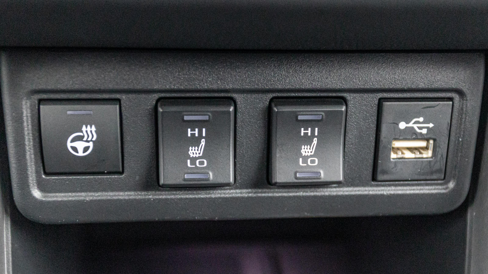 Toyota COROLLA CROSS 2023 року з пробігом 31017 км, Хетчбек, Тойота Центр Дніпро "Алмаз Мотор" на Запорізькому шосе, м.Дніпро - 1482250 ГРН | Фото № 31