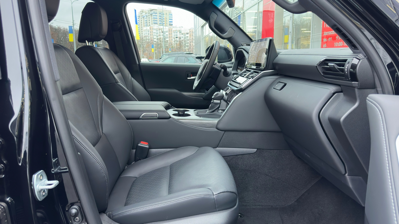 Toyota LAND CRUISER 2025 року з пробігом 7026 км, Універсал, Тойота Центр Харків "Артсіті", м.Харків - 4294000 ГРН | Фото № 6