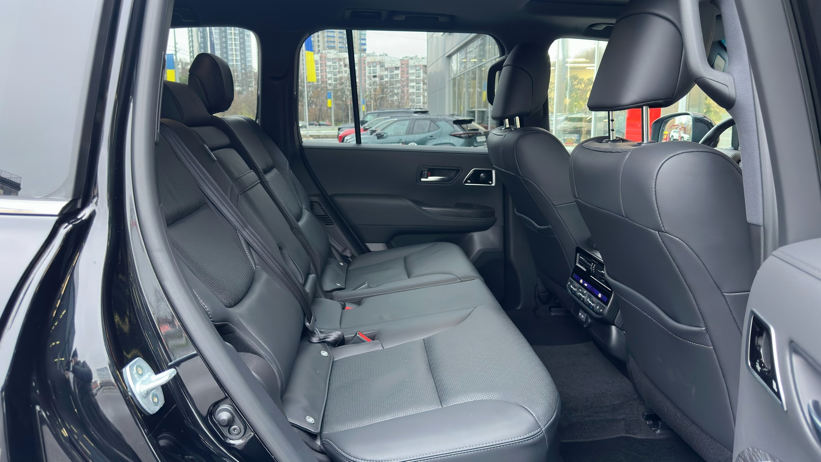 Toyota LAND CRUISER 2025 року з пробігом 7026 км, Універсал, Тойота Центр Харків "Артсіті", м.Харків - 4294000 ГРН | Фото № 7