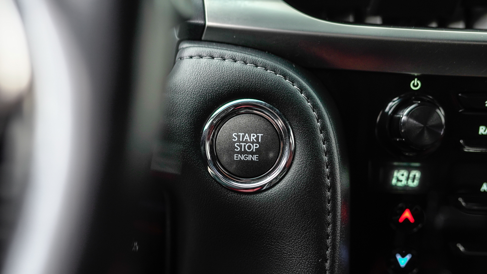 Lexus LX 2017 року, Універсал, Тойота Центр Львів "Діамант", м.Львів | Фото № 27 Lexus LX 2017 року з пробігом 137702 км, Універсал, Тойота Центр Львів "Діамант", м.Львів - 2664900 ГРН | Фото № 27