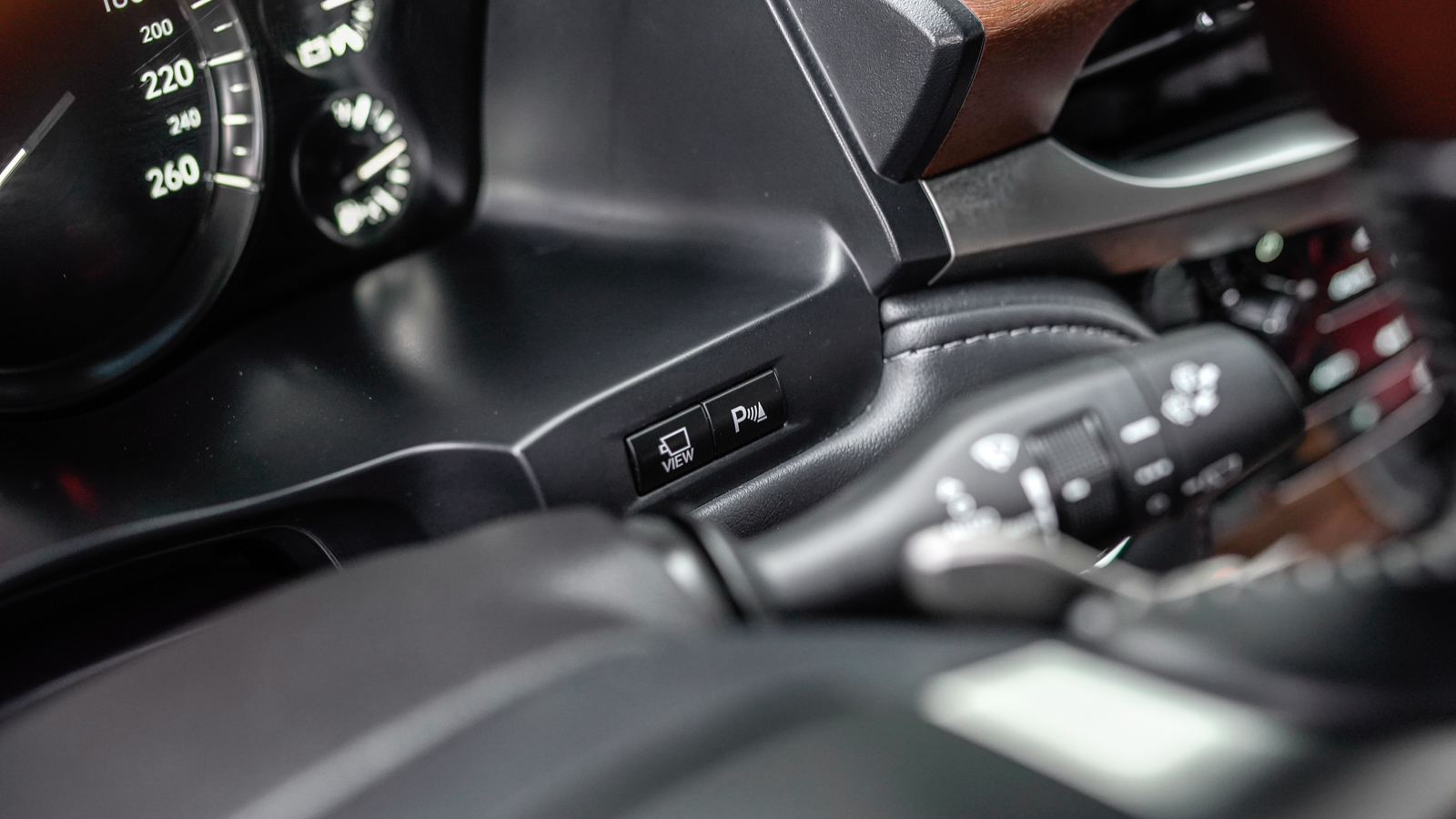 Lexus LX 2017 року, Універсал, Тойота Центр Львів "Діамант", м.Львів | Фото № 28 Lexus LX 2017 року з пробігом 137702 км, Універсал, Тойота Центр Львів "Діамант", м.Львів - 2664900 ГРН | Фото № 28