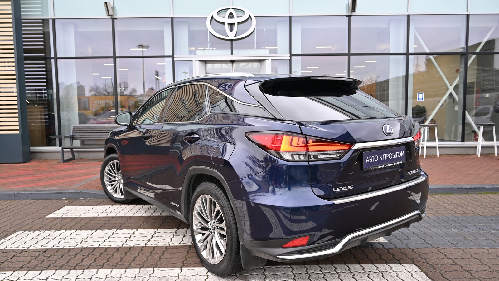 Lexus RX 450h 2022 року з пробігом 38394 км, Універсал, Тойота Центр Київ "Сіті Плаза", м.Київ - 2173850 ГРН | Фото № 2