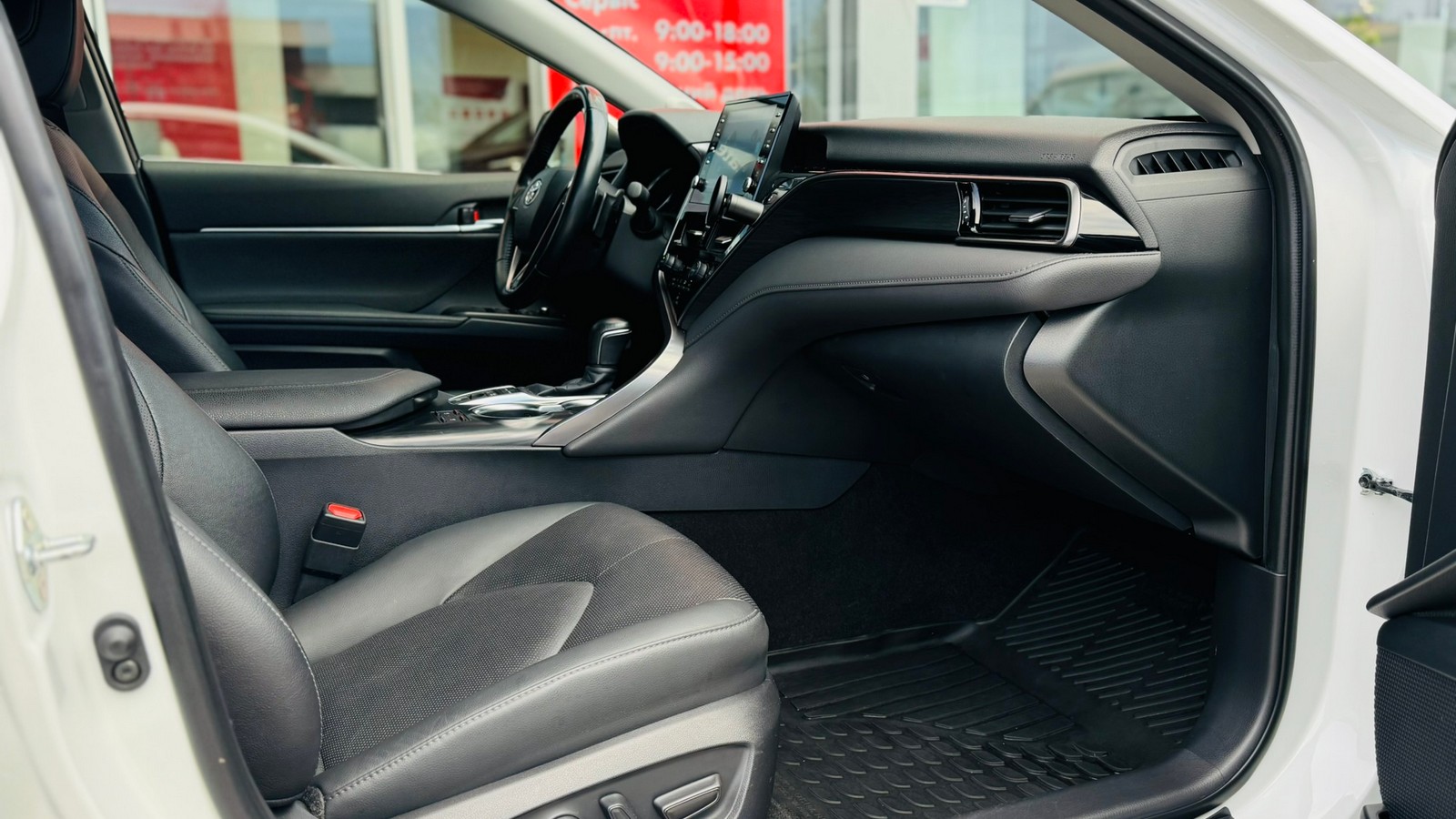 Toyota CAMRY 2024 року з пробігом 54858 км, Седан, Тойота Центр Тернопіль "Кристал Моторс", м.Тернопіль - 1610000 ГРН | Фото № 6