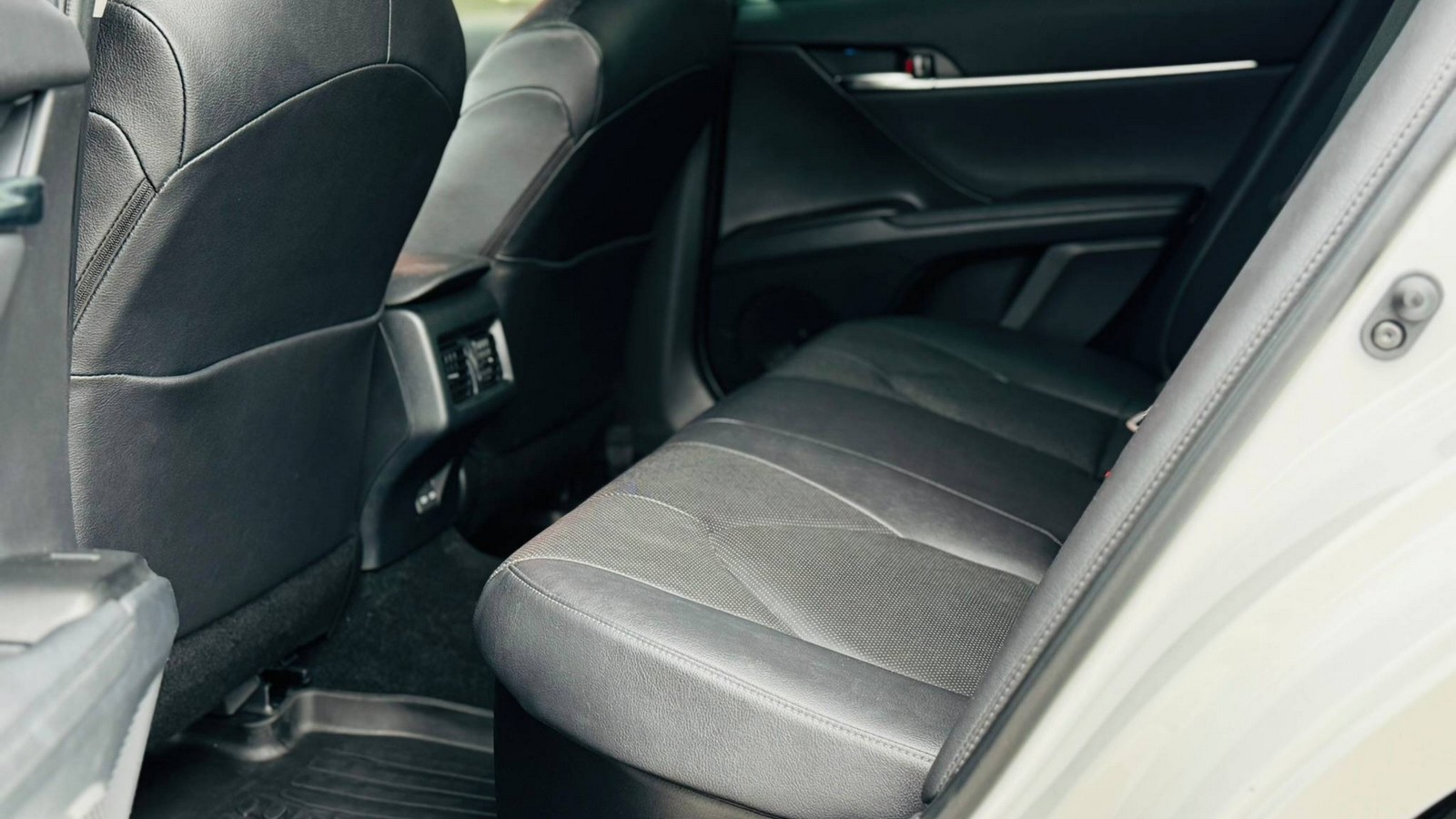 Toyota CAMRY 2024 року з пробігом 54858 км, Седан, Тойота Центр Тернопіль "Кристал Моторс", м.Тернопіль - 1610000 ГРН | Фото № 11