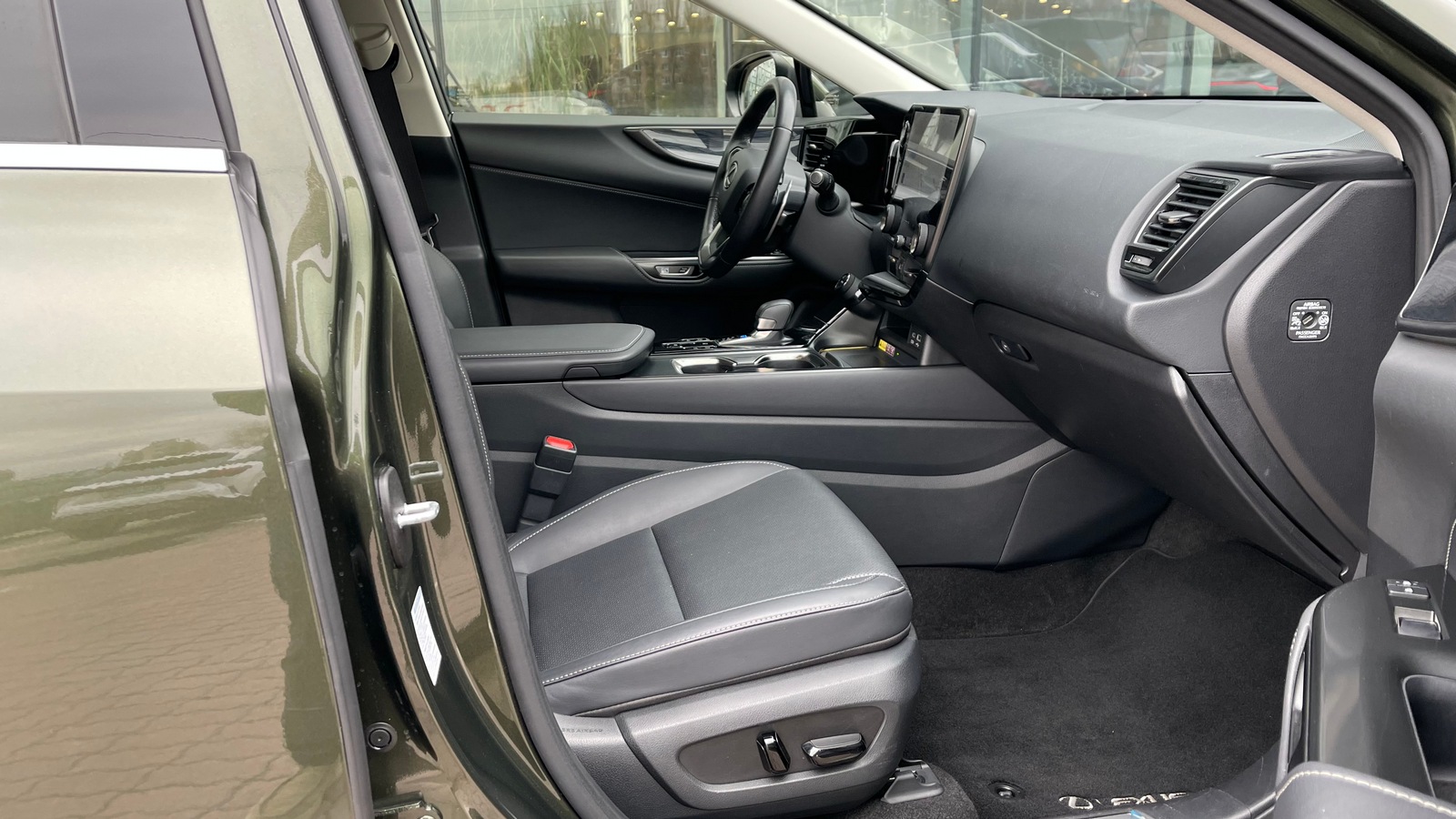 Lexus NX 2022 року, Універсал, Лексус Київ Захід, м.Київ | Фото № 6 Lexus NX 2022 року з пробігом 28713 км, Універсал, Лексус Київ Захід, м.Київ - 2075000 ГРН | Фото № 6