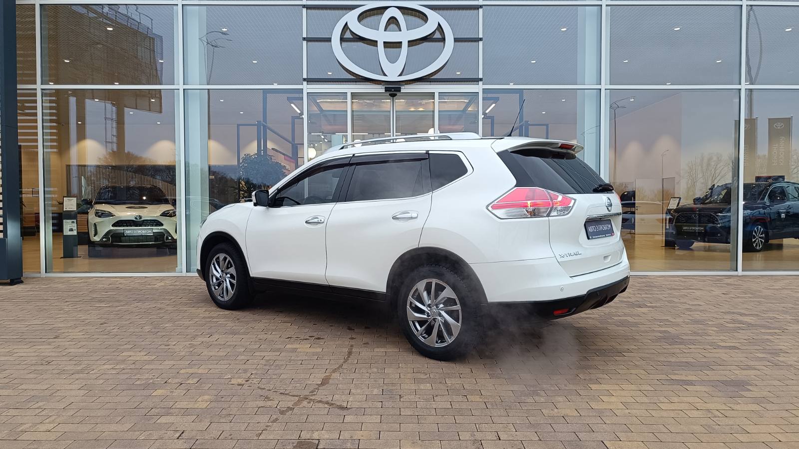 Інші авто NISSAN X-TRAIL 2015 року з пробігом 126409 км, Універсал, Тойота Центр Київ «ВІДІ Аеропорт», м.Київ - 630000 ГРН | Фото № 2