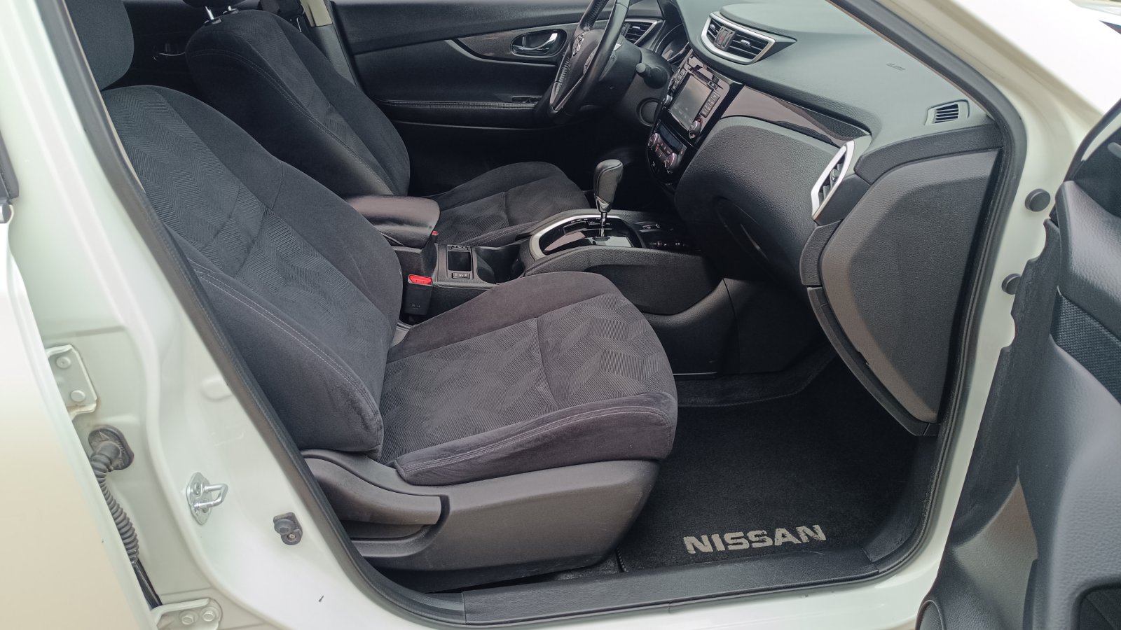 Інші авто NISSAN X-TRAIL 2015 року з пробігом 126409 км, Універсал, Тойота Центр Київ «ВІДІ Аеропорт», м.Київ - 630000 ГРН | Фото № 6