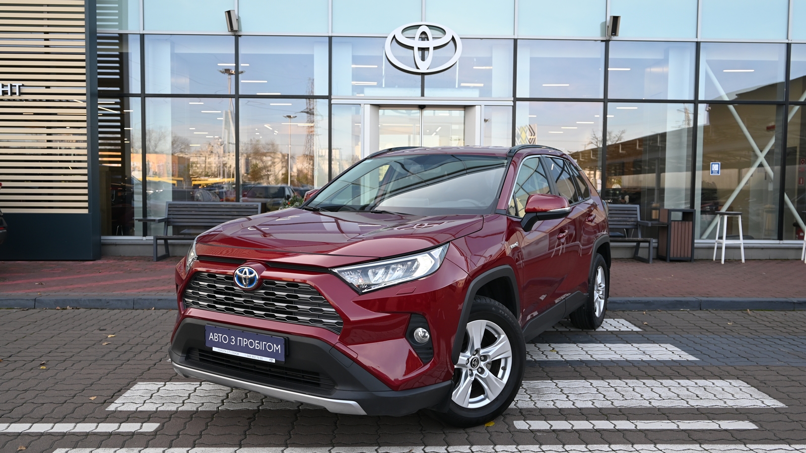 Toyota RAV4 2018 року з пробігом 111881 км, Універсал, Тойота Центр Київ "Сіті Плаза", м.Київ - 1176000 ГРН | Фото № 1