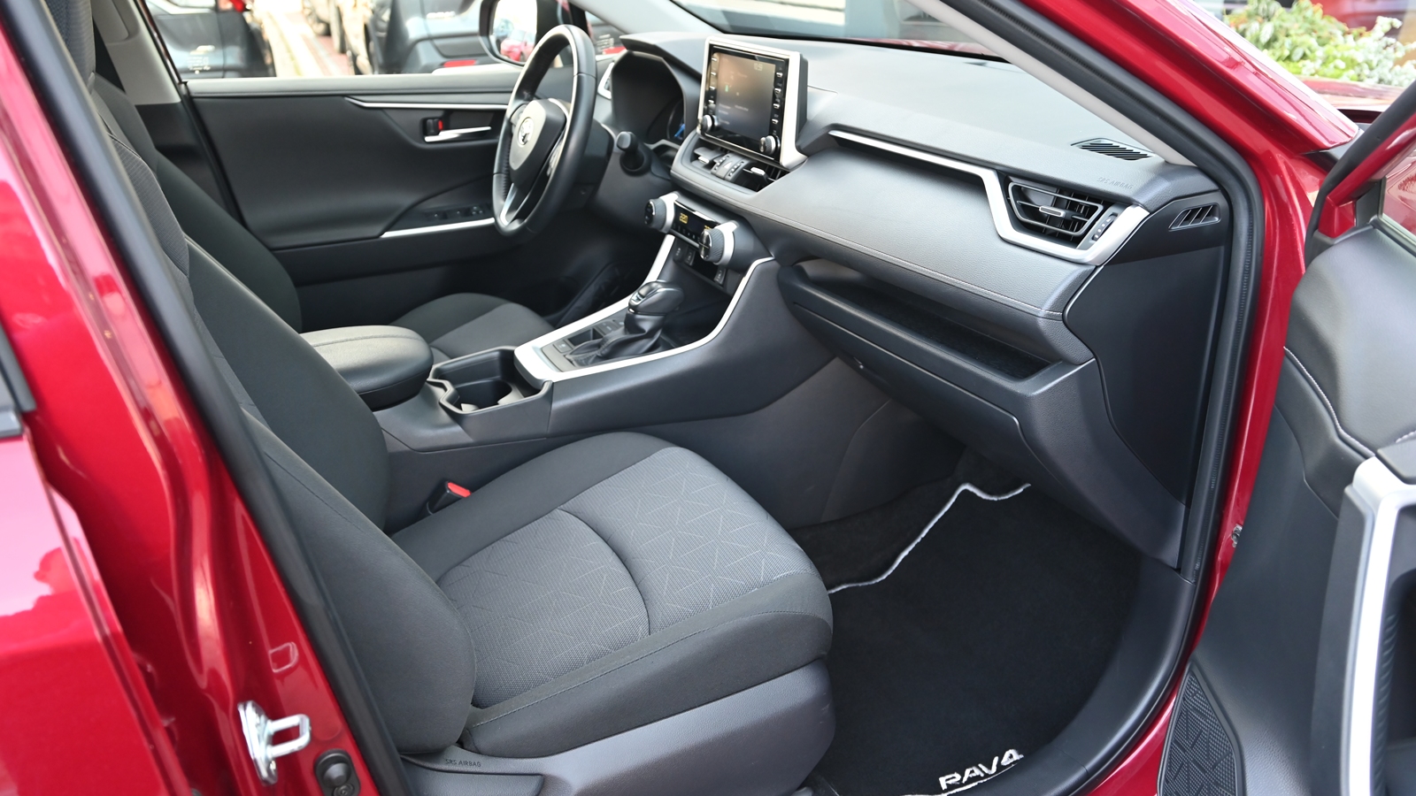 Toyota RAV4 2018 року з пробігом 111881 км, Універсал, Тойота Центр Київ "Сіті Плаза", м.Київ - 1176000 ГРН | Фото № 6