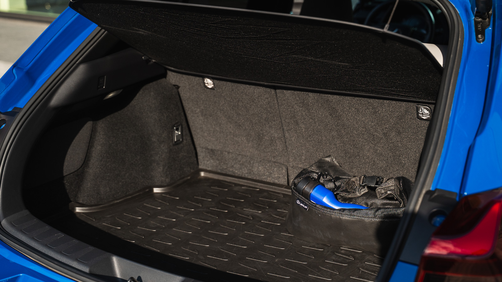 Lexus UX 300e 2023 року з пробігом 5786 км, Хетчбек, Лексус Дніпро, м.Дніпро - 1536600 ГРН | Фото № 9