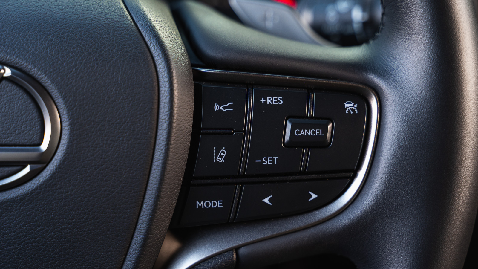 Lexus UX 300e 2023 року з пробігом 5786 км, Хетчбек, Лексус Дніпро, м.Дніпро - 1536600 ГРН | Фото № 13