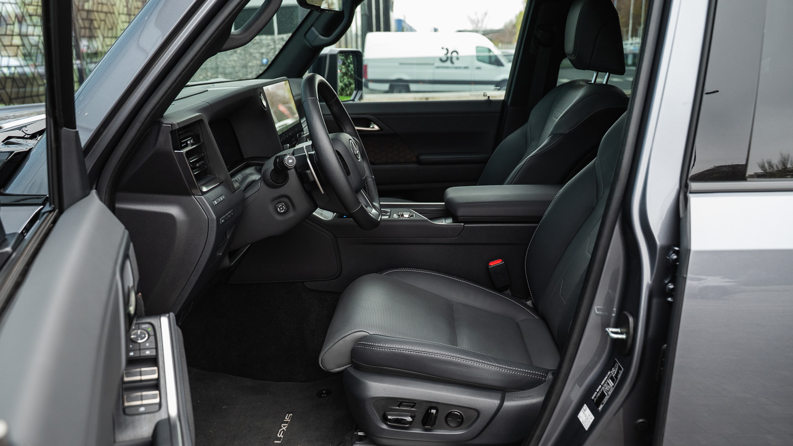 Lexus GX 2024 року, Універсал, Лексус Дніпро, м.Дніпро | Фото № 12 Lexus GX 2024 року з пробігом 3252 км, Універсал, Лексус Дніпро, м.Дніпро - 3823390 ГРН | Фото № 12