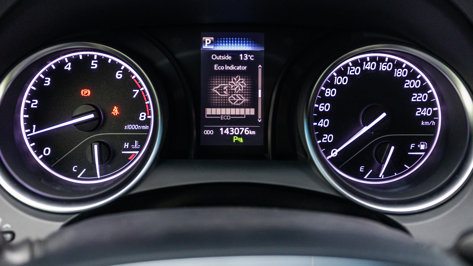 Toyota CAMRY 2018 року з пробігом 143023 км, Седан, Тойота Центр Дніпро "Алмаз Мотор" на Запорізькому шосе, м.Дніпро - 924000 ГРН | Фото № 14