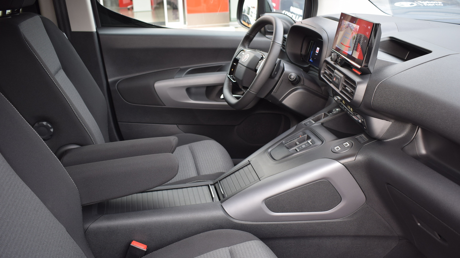 Toyota PROACE CITY VERSO 2024 року з пробігом 161 км, Універсал, Тойота Центр Житомир "Стар - Кар", м.Житомир - 1392600 ГРН | Фото № 6