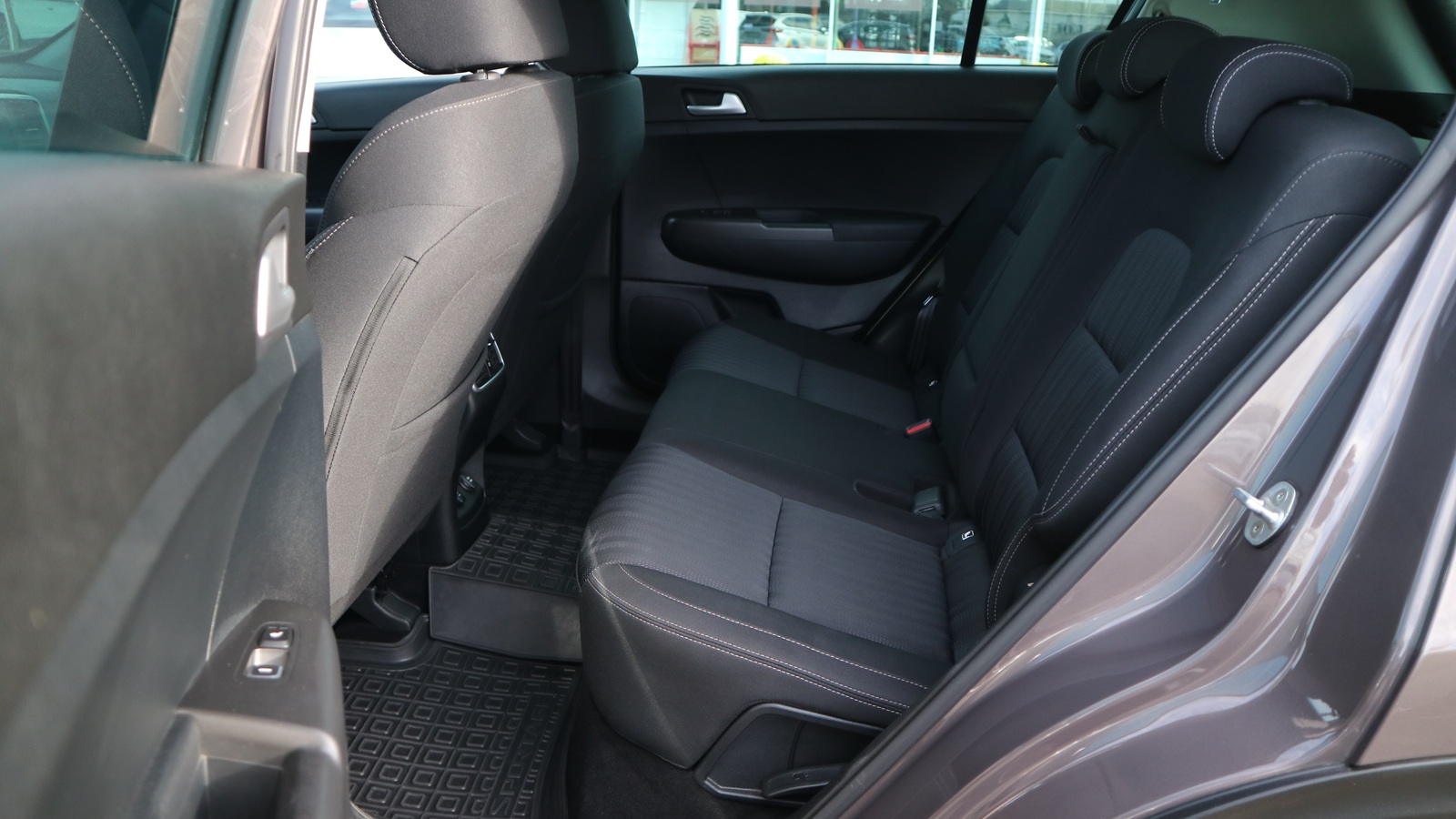 Інші авто KIA SPORTAGE 2019 року з пробігом 66554 км, Універсал, Тойота Центр Київ "Автосаміт Укравто Столичне", м.Київ - 747000 ГРН | Фото № 14