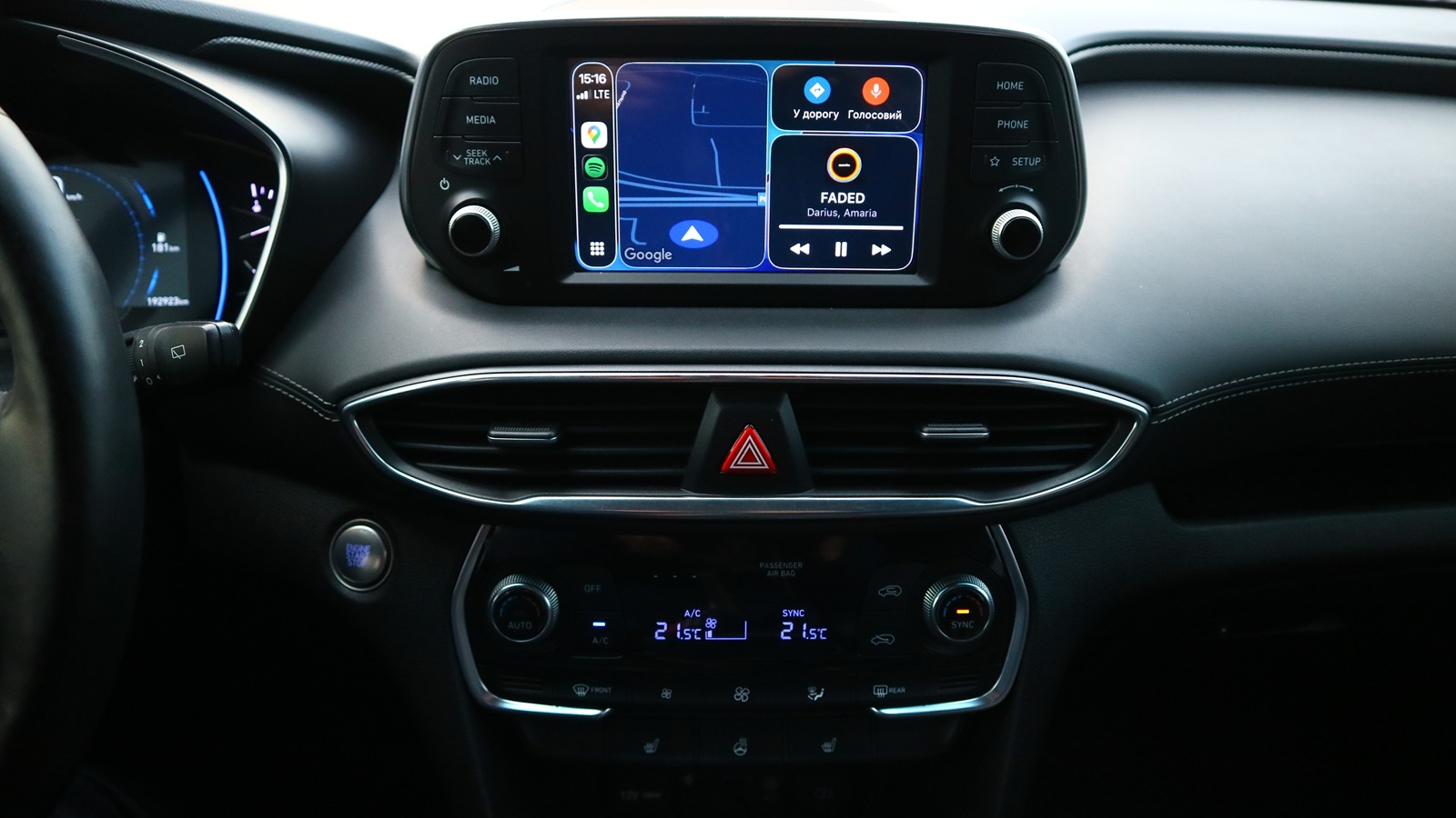 Інші авто HYUNDAI SANTA FE 2018 року з пробігом 192563 км, Універсал, Тойота Центр Київ "Автосаміт Укравто Столичне", м.Київ - 1108000 ГРН | Фото № 19