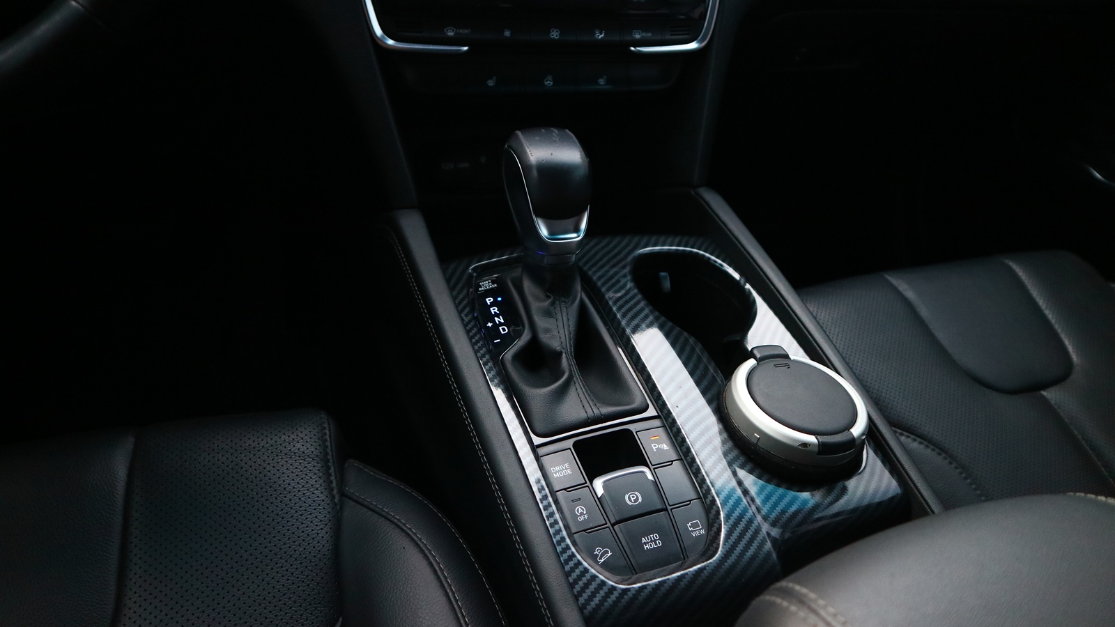 Інші авто HYUNDAI SANTA FE 2018 року з пробігом 192563 км, Універсал, Тойота Центр Київ "Автосаміт Укравто Столичне", м.Київ - 1108000 ГРН | Фото № 20