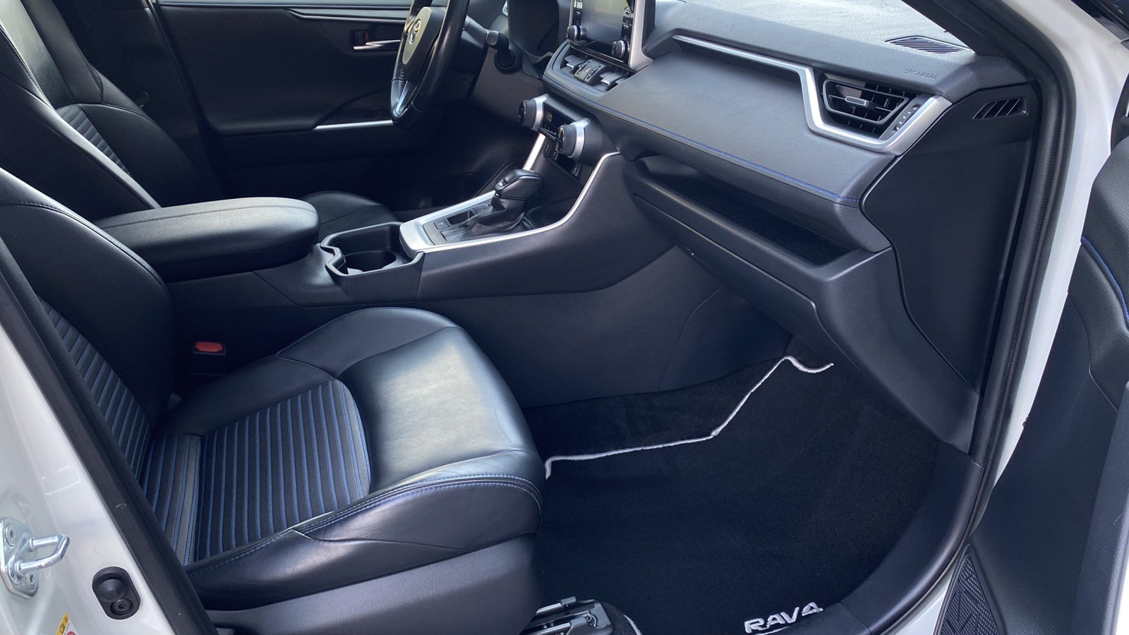 Toyota RAV4 2020 року з пробігом 132640 км, Універсал, Тойота Центр Одеса "ВіДі Пальміра", м.Одеса - 1400000 ГРН | Фото № 6