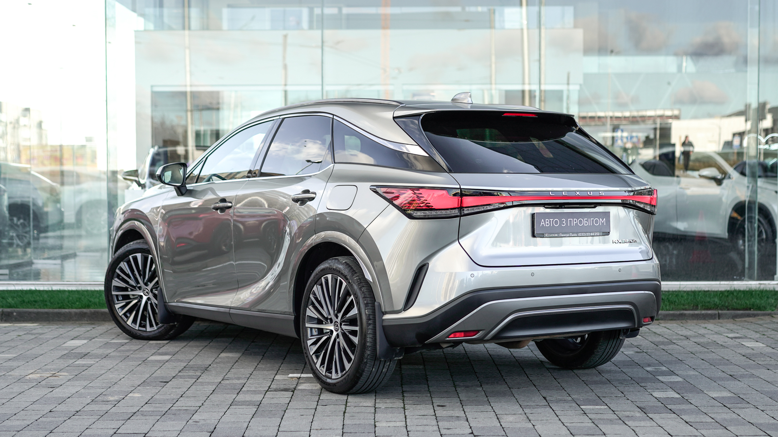 Lexus RX 2023 року з пробігом 19471 км, Універсал, Лексус Львів, м.Львів - 3468600 ГРН | Фото № 2