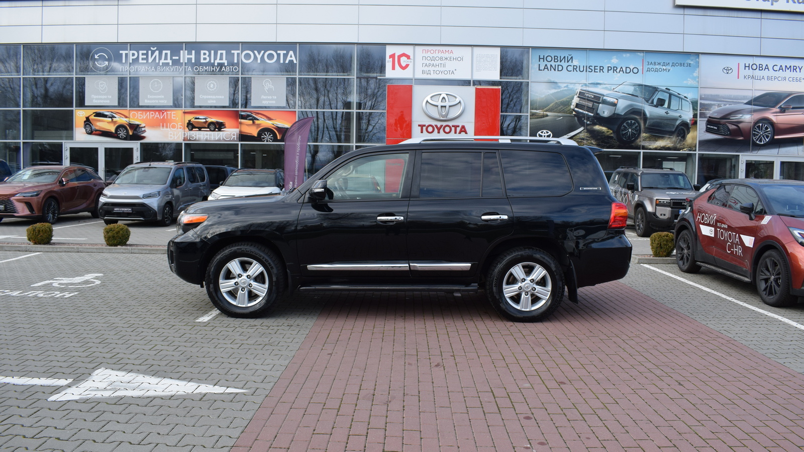 Toyota LAND CRUISER 2014 року з пробігом 155813 км, Універсал, Тойота Центр Житомир "Стар - Кар", м.Житомир - 1598000 ГРН | Фото № 3