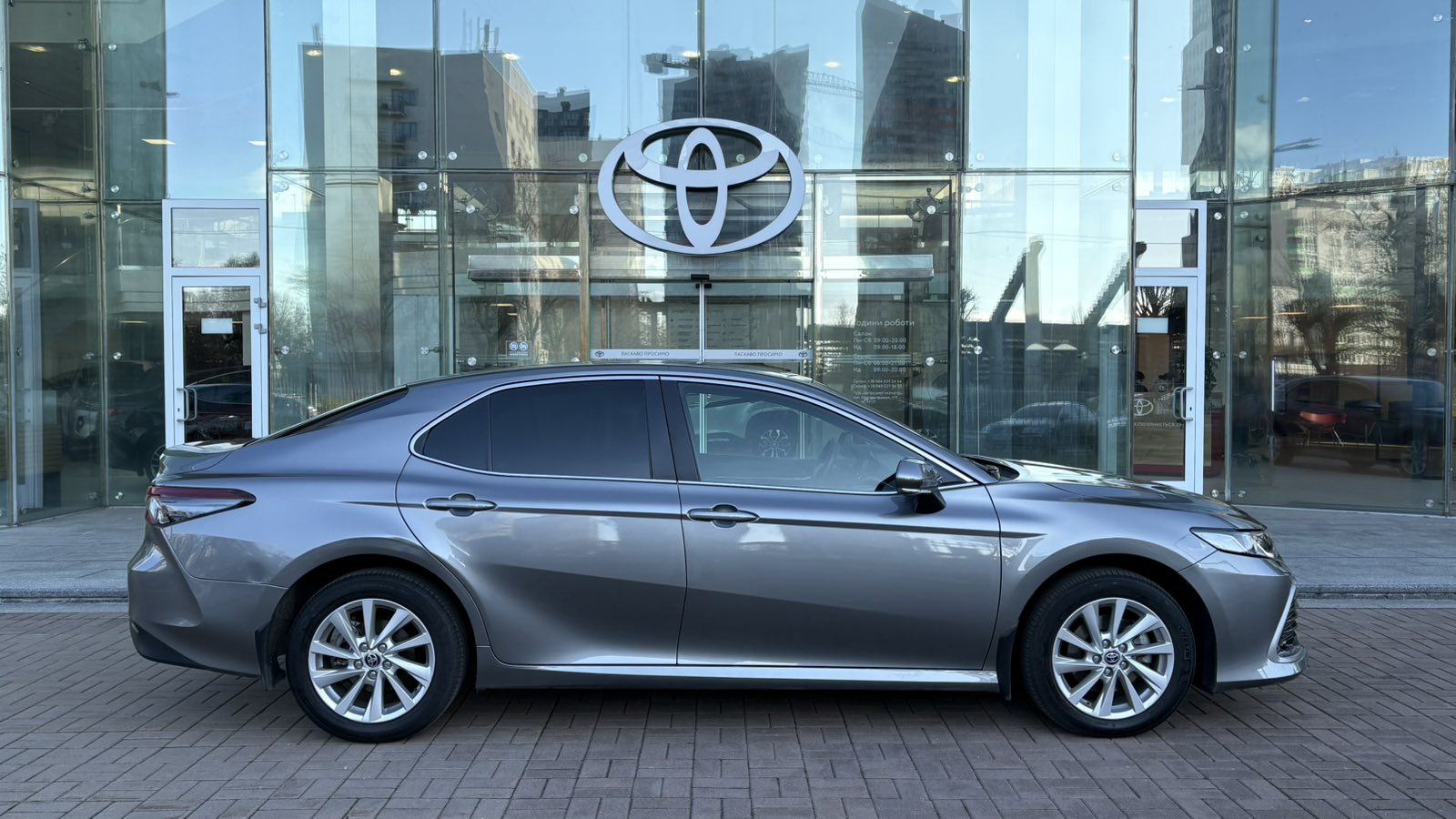 Toyota CAMRY 2021 року з пробігом 32925 км, Седан, Тойота Центр Київ "Автосаміт Укравто", м.Київ - 1479360 ГРН | Фото № 16