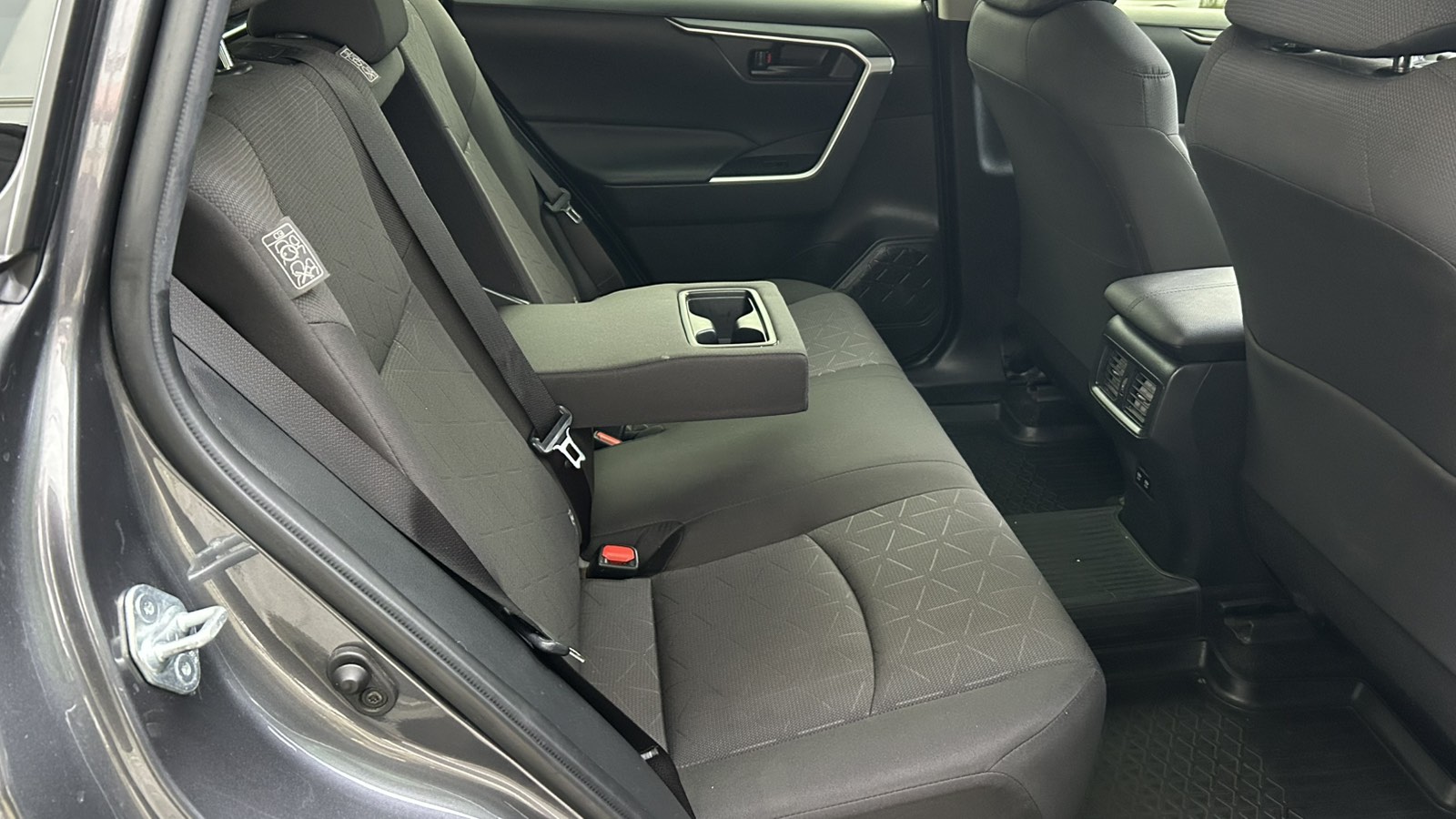 Toyota RAV4 2020 року з пробігом 51479 км, Універсал, Тойота Центр Київ "Автосаміт Укравто", м.Київ - 1200600 ГРН | Фото № 7