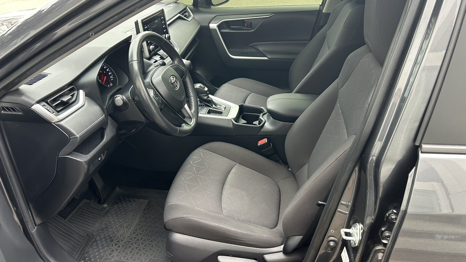 Toyota RAV4 2020 року з пробігом 51479 км, Універсал, Тойота Центр Київ "Автосаміт Укравто", м.Київ - 1200600 ГРН | Фото № 12