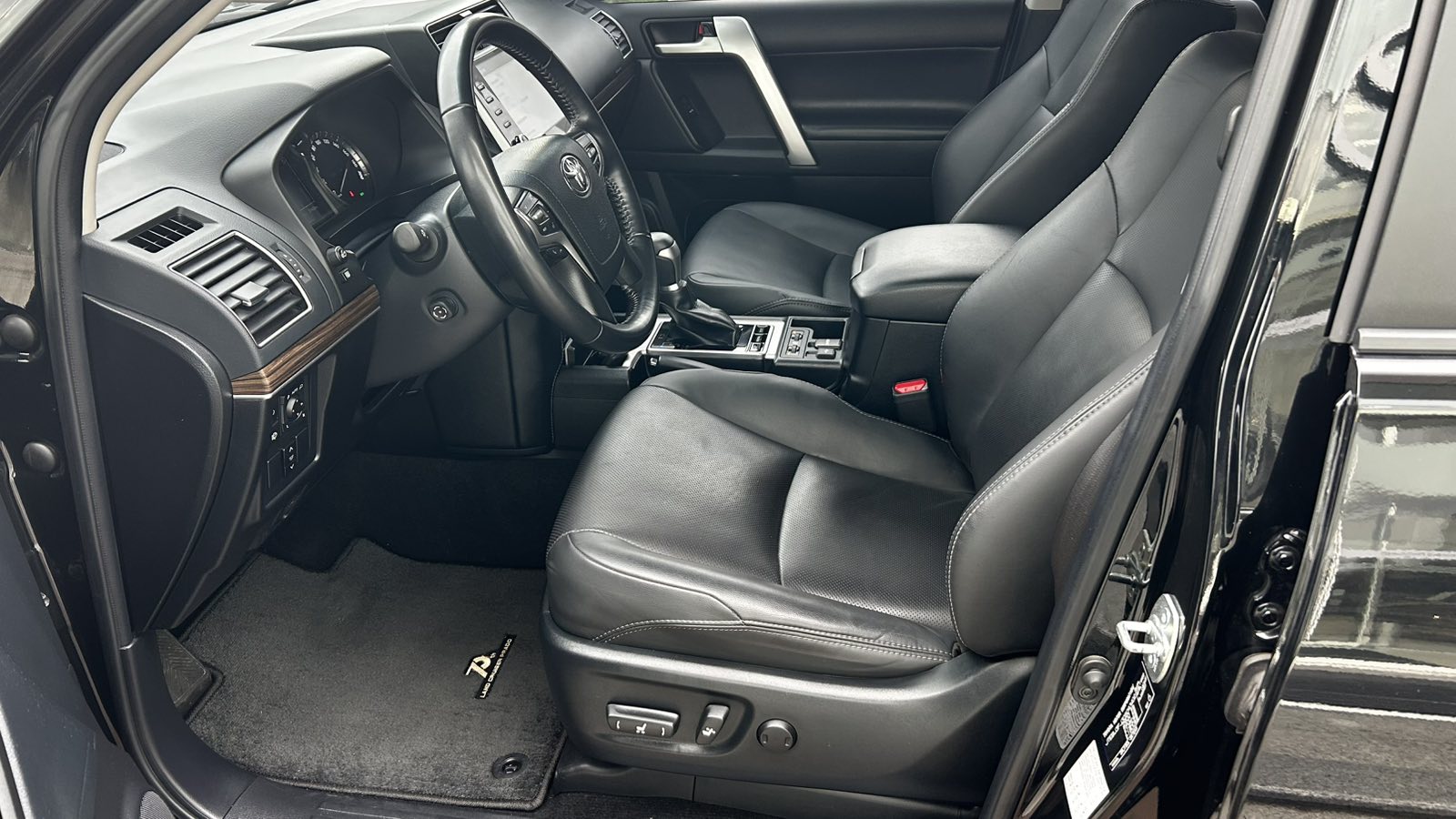 Toyota LAND CRUISER PRADO 2022 року з пробігом 31457 км, Універсал, Тойота Центр Київ "Автосаміт Укравто", м.Київ - 2444000 ГРН | Фото № 12