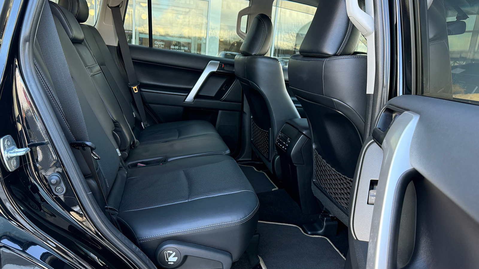 Toyota LAND CRUISER PRADO 2023 року з пробігом 40975 км, Універсал, Тойота Центр Рівне "Агат Авто", м.Рівне - 2199600 ГРН | Фото № 7