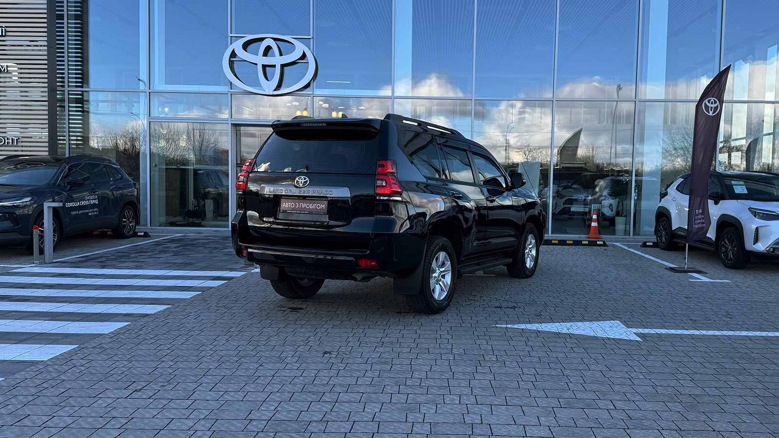 Toyota LAND CRUISER PRADO 2023 року з пробігом 40975 км, Універсал, Тойота Центр Рівне "Агат Авто", м.Рівне - 2199600 ГРН | Фото № 18