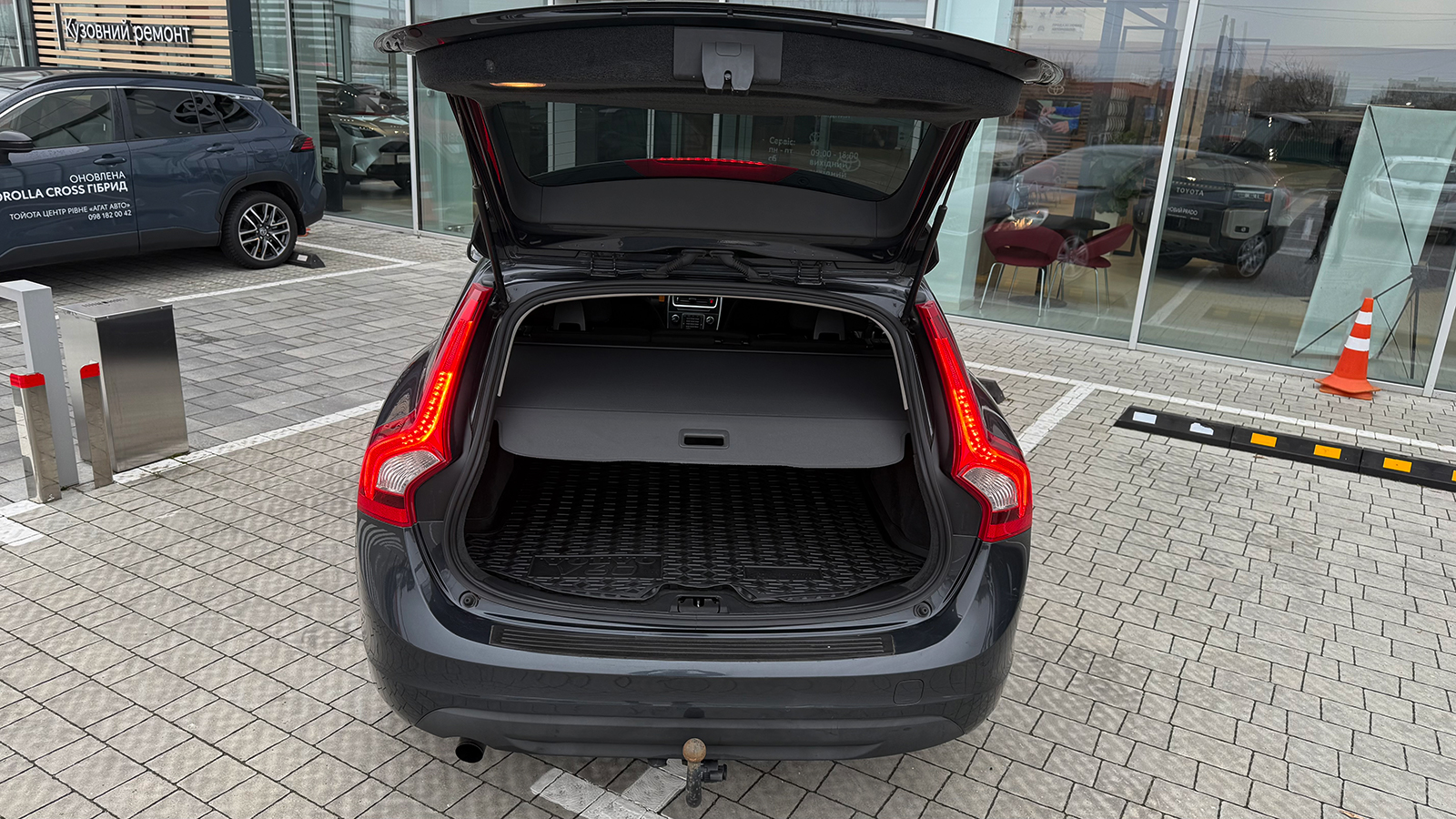 Інші авто VOLVO V60 2011 року з пробігом 258796 км, Універсал, Тойота Центр Рівне "Агат Авто", м.Рівне - 359550 ГРН | Фото № 10