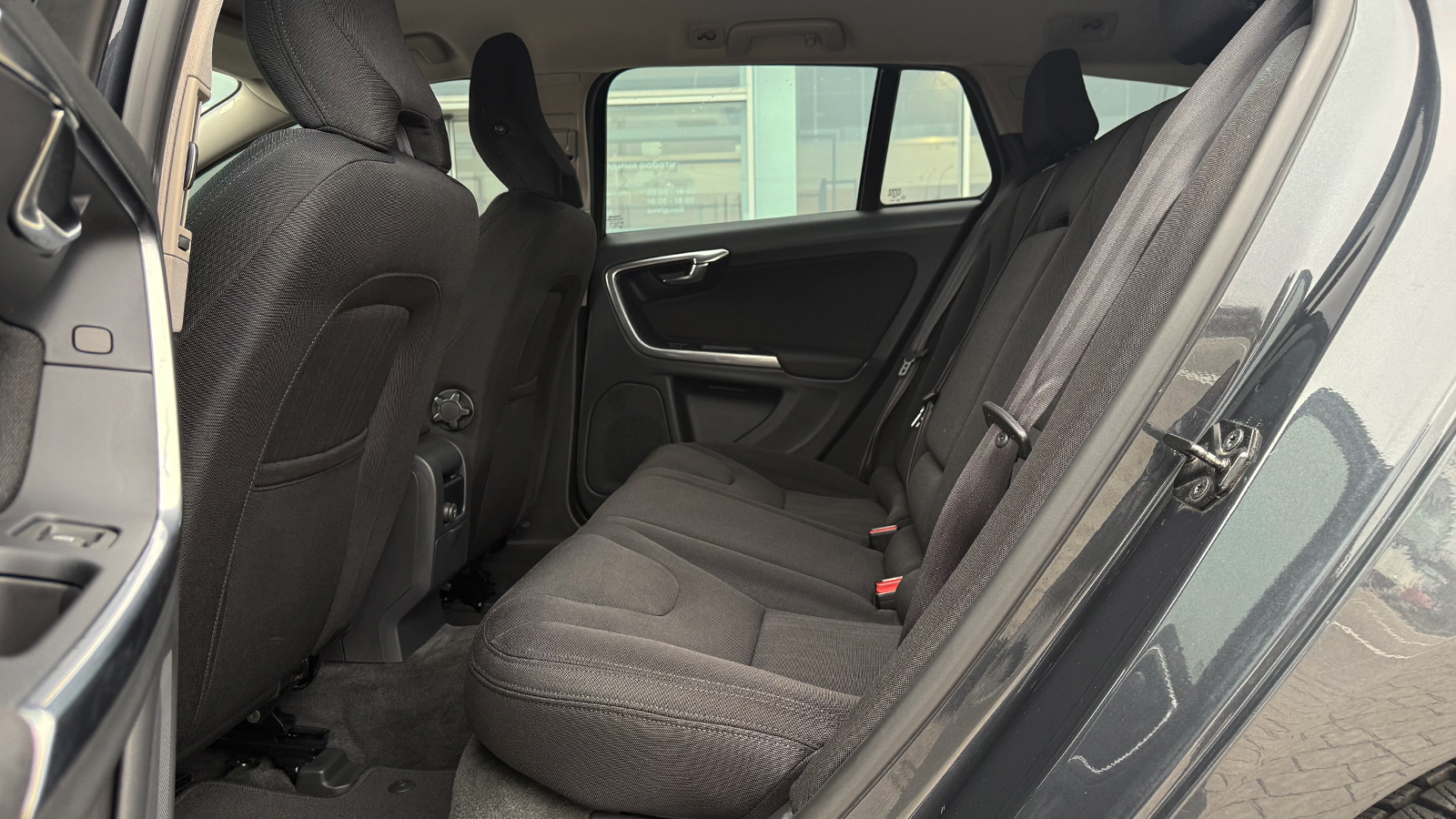 Інші авто VOLVO V60 2011 року з пробігом 258796 км, Універсал, Тойота Центр Рівне "Агат Авто", м.Рівне - 359550 ГРН | Фото № 11