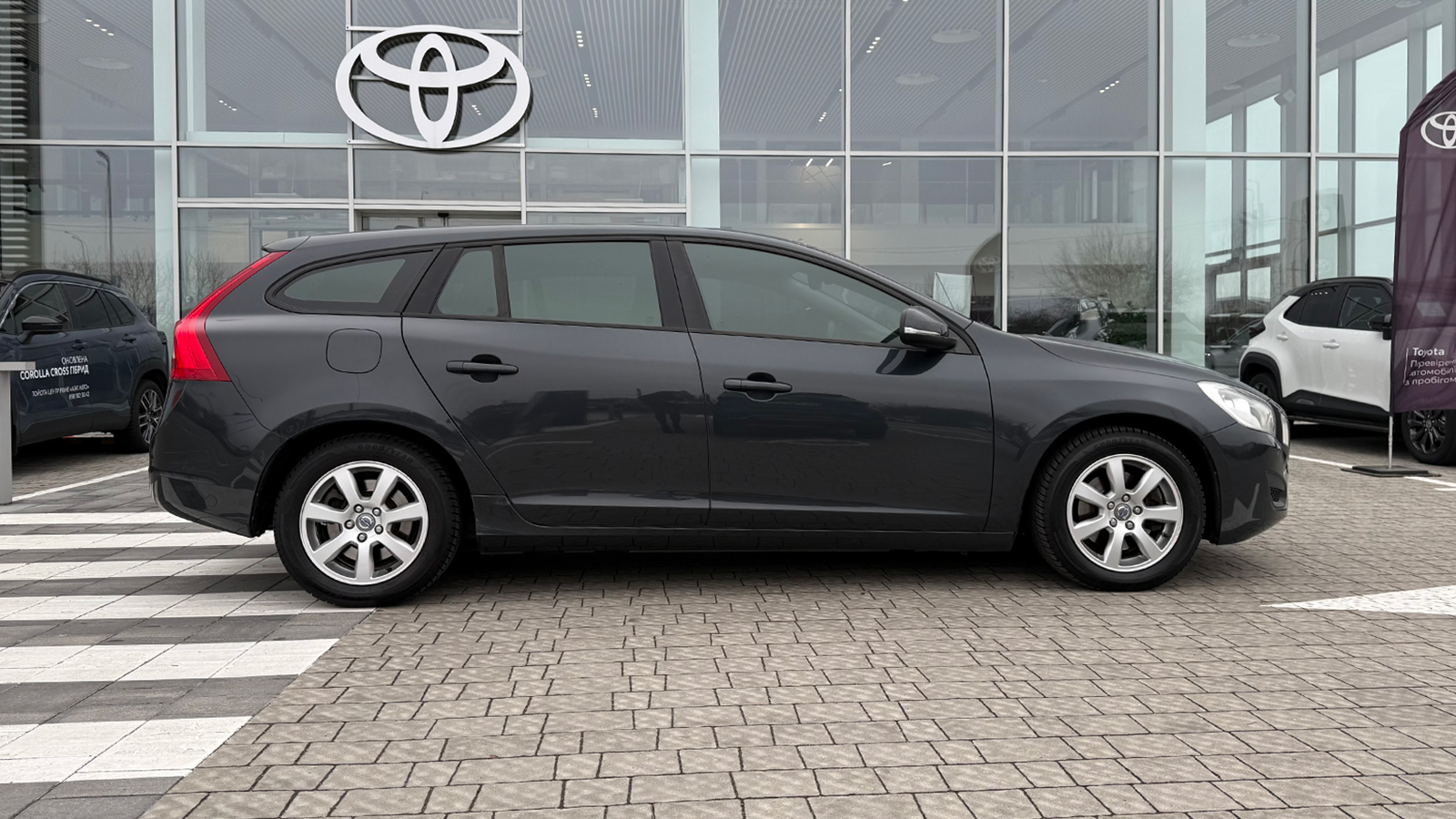 Інші авто VOLVO V60 2011 року з пробігом 258796 км, Універсал, Тойота Центр Рівне "Агат Авто", м.Рівне - 359550 ГРН | Фото № 17