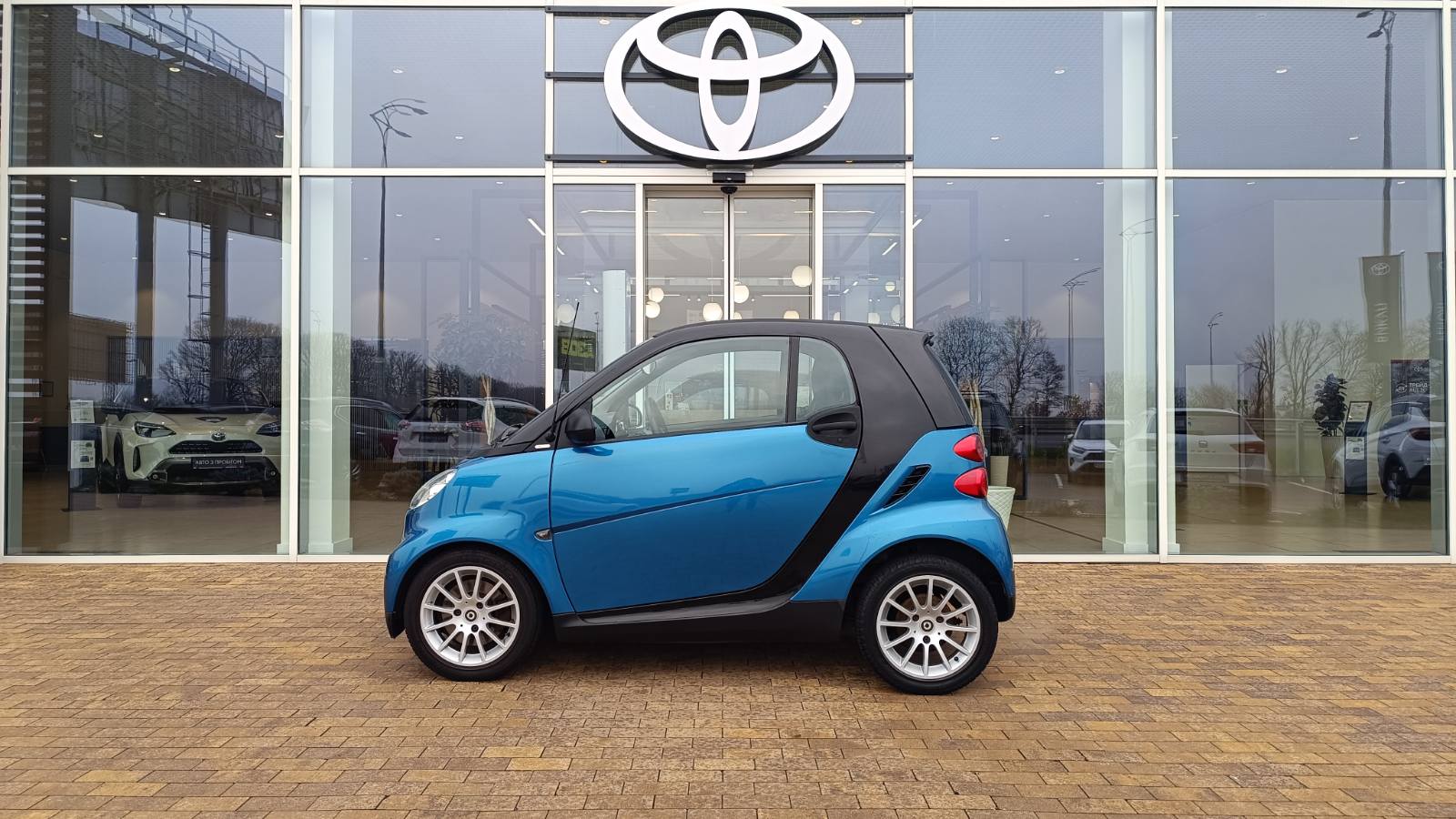 Інші авто SMART Fortwo 2011 року з пробігом 125498 км, Купе, Тойота Центр Київ «ВІДІ Аеропорт», м.Київ - 215000 ГРН | Фото № 3