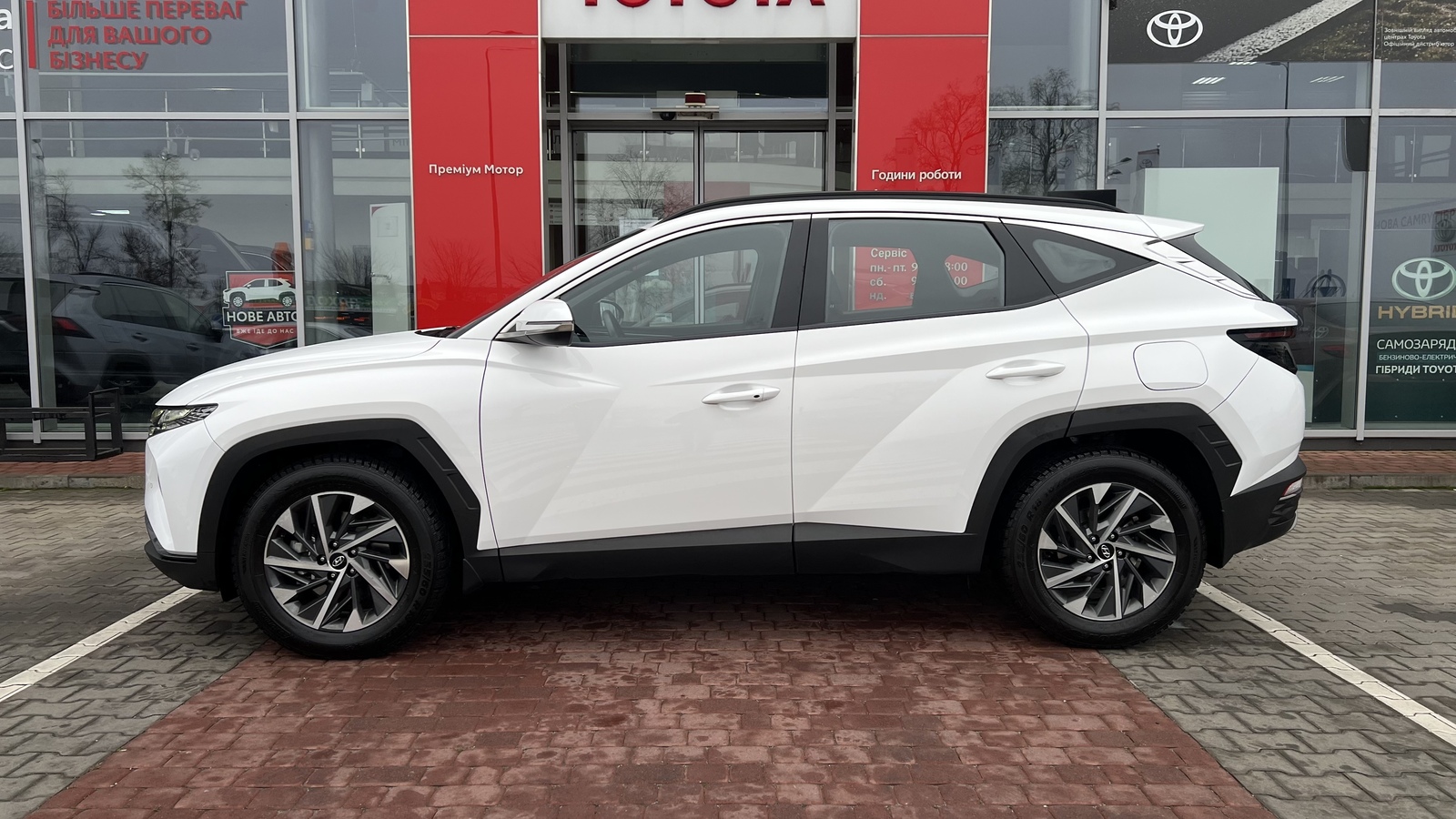 Інші авто HYUNDAI TUCSON 2023 року з пробігом 16294 км, Універсал, Тойота Центр Вінниця "Преміум Мотор", м.Вінниця - 1202700 ГРН | Фото № 3