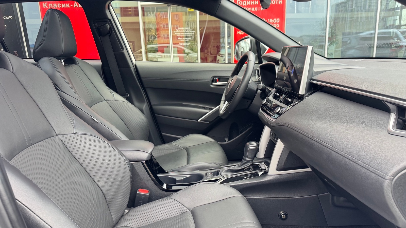 Toyota COROLLA CROSS 2022 року з пробігом 35728 км, Хетчбек, Тойота Центр Івано-Франківськ "Класик-Авто", м.Івано-Франківськ - 1478400 ГРН | Фото № 6