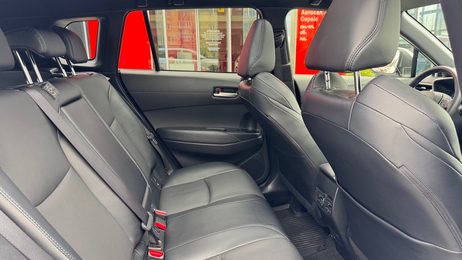 Toyota COROLLA CROSS 2022 року з пробігом 35728 км, Хетчбек, Тойота Центр Івано-Франківськ "Класик-Авто", м.Івано-Франківськ - 1478400 ГРН | Фото № 7