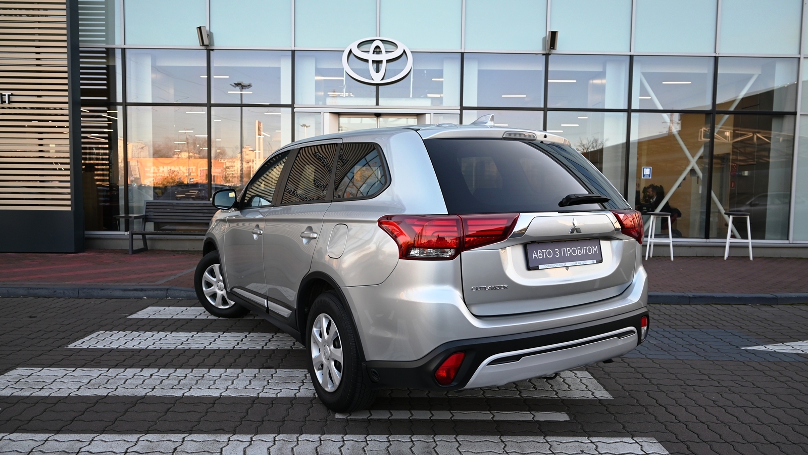 Інші авто MITSUBISHI OUTLANDER 2019 року з пробігом 91938 км, Універсал, Тойота Центр Київ "Сіті Плаза", м.Київ - 762580 ГРН | Фото № 2