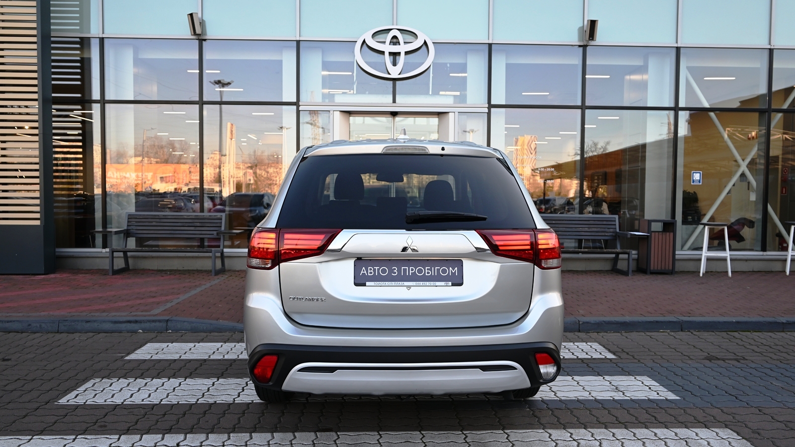 Інші авто MITSUBISHI OUTLANDER 2019 року з пробігом 91938 км, Універсал, Тойота Центр Київ "Сіті Плаза", м.Київ - 762580 ГРН | Фото № 4