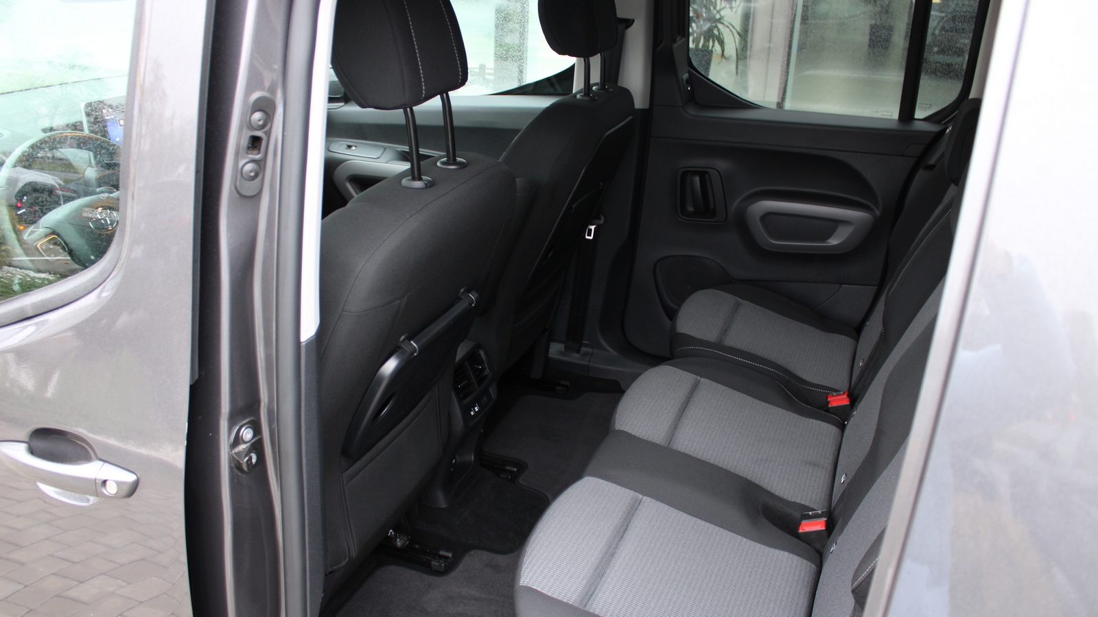 Toyota PROACE CITY VERSO 2023 року з пробігом 32762 км, Мінівен, Тойота Центр Черкаси "Мотор Сіті", м.Черкаси - 1239000 ГРН | Фото № 11