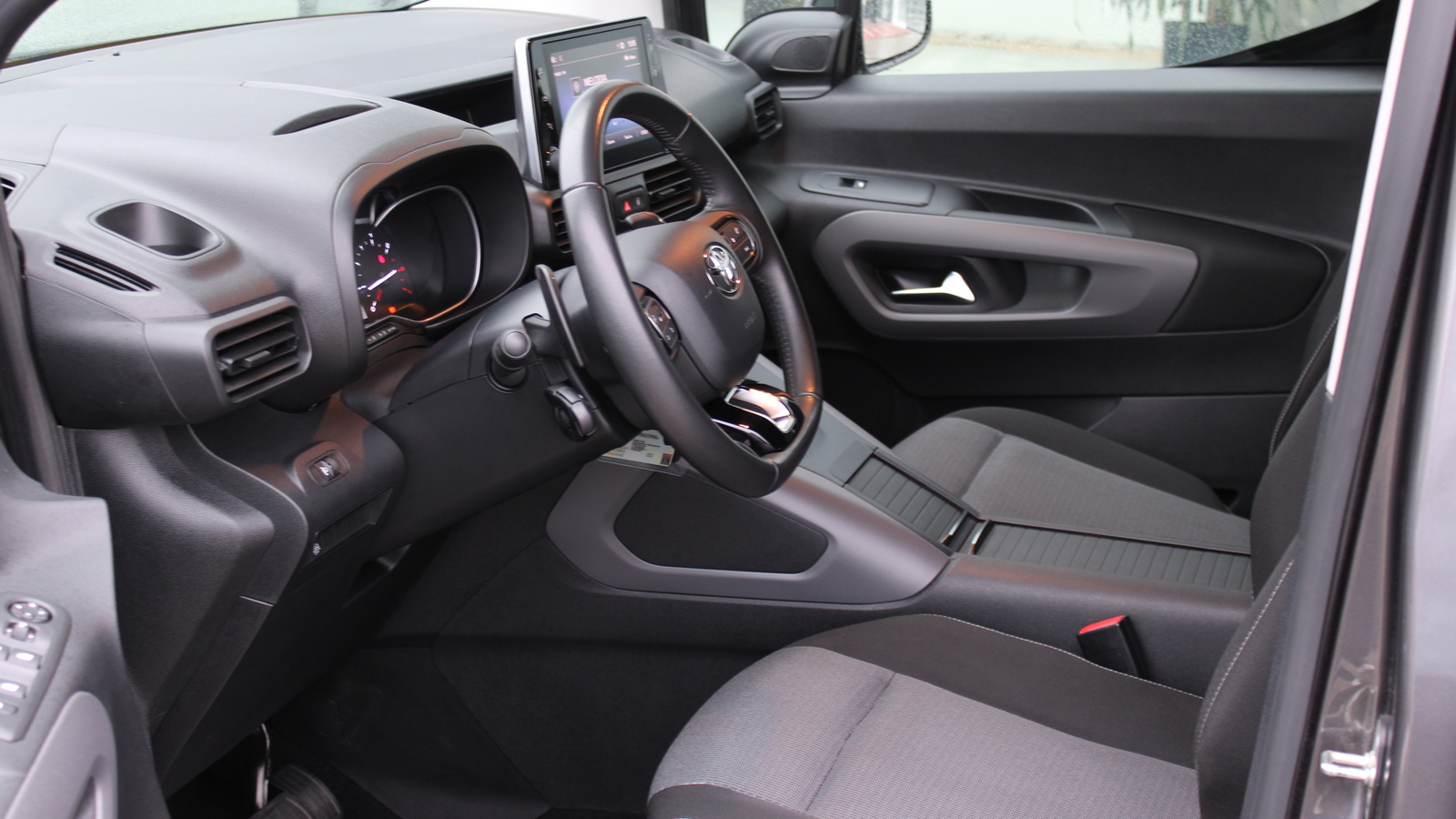 Toyota PROACE CITY VERSO 2023 року з пробігом 32762 км, Мінівен, Тойота Центр Черкаси "Мотор Сіті", м.Черкаси - 1239000 ГРН | Фото № 12