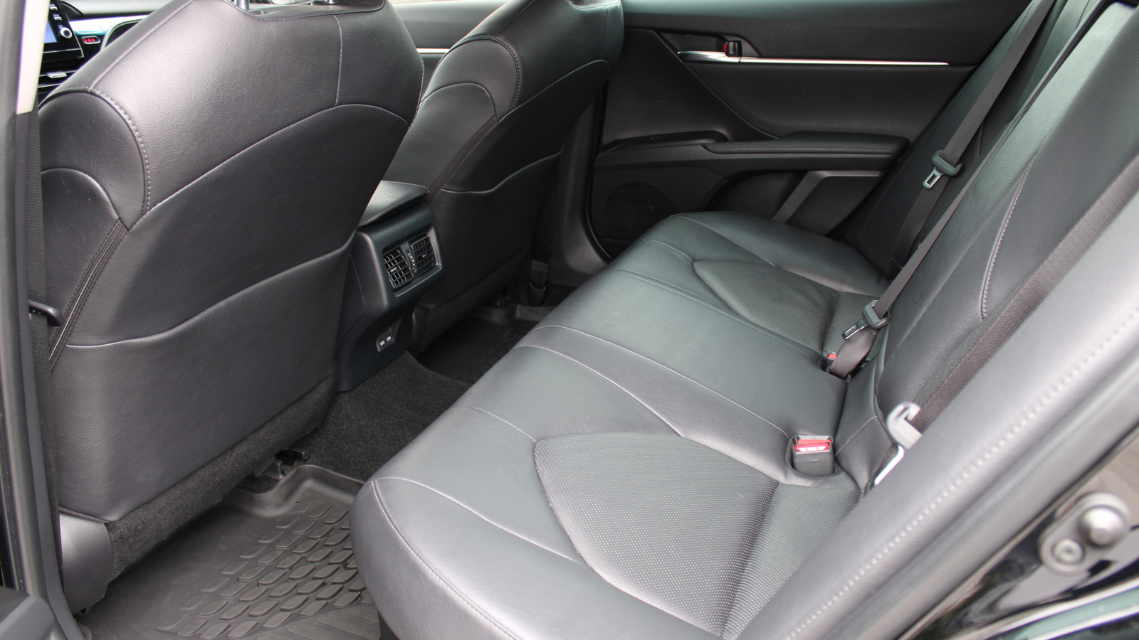 Toyota CAMRY 2022 року з пробігом 71249 км, Седан, Тойота Центр Черкаси "Мотор Сіті", м.Черкаси - 1450000 ГРН | Фото № 11