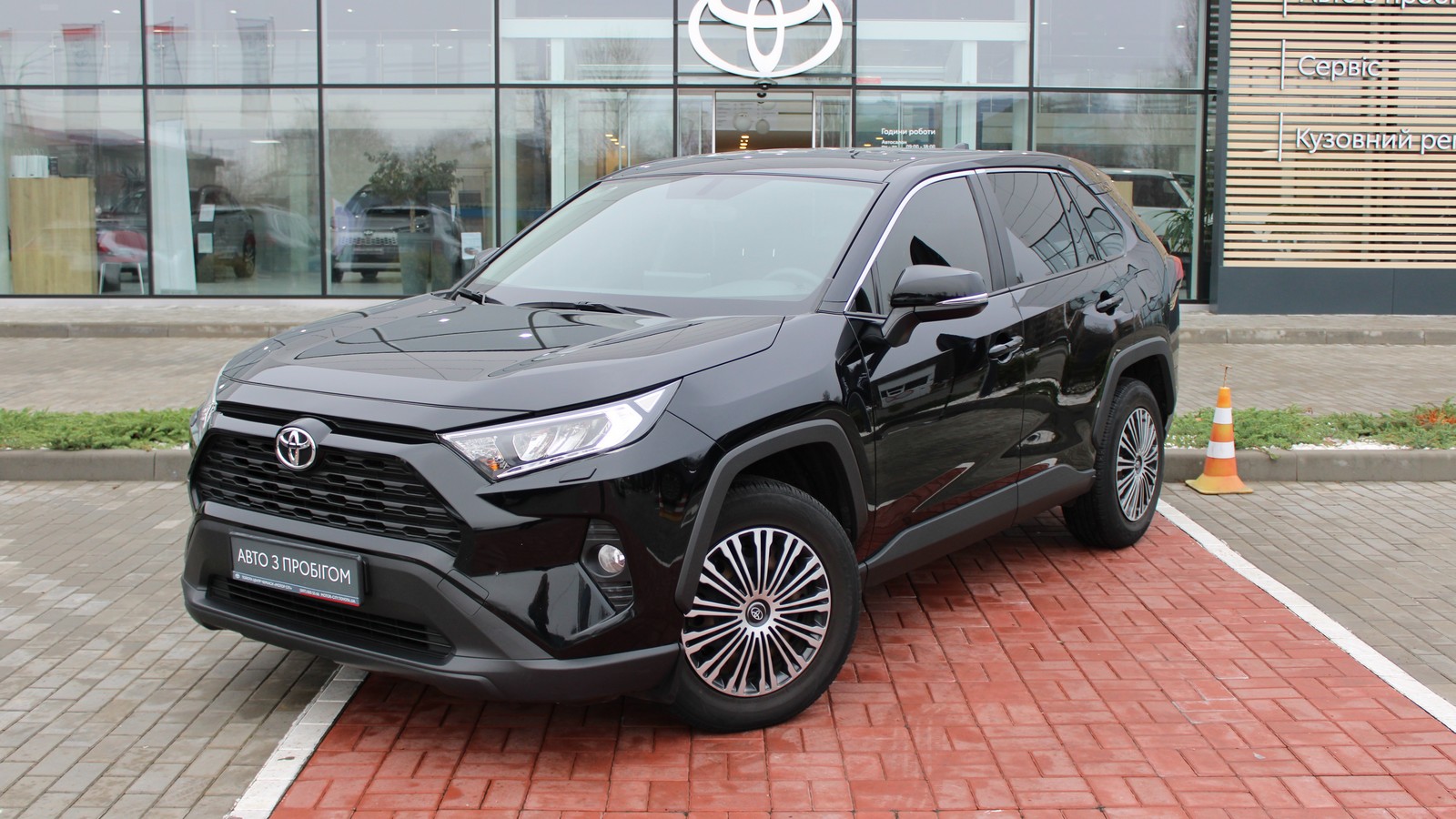 Toyota RAV4 2019 року з пробігом 188166 км, Універсал, Тойота Центр Черкаси "Мотор Сіті", м.Черкаси - 1020000 ГРН | Фото № 1