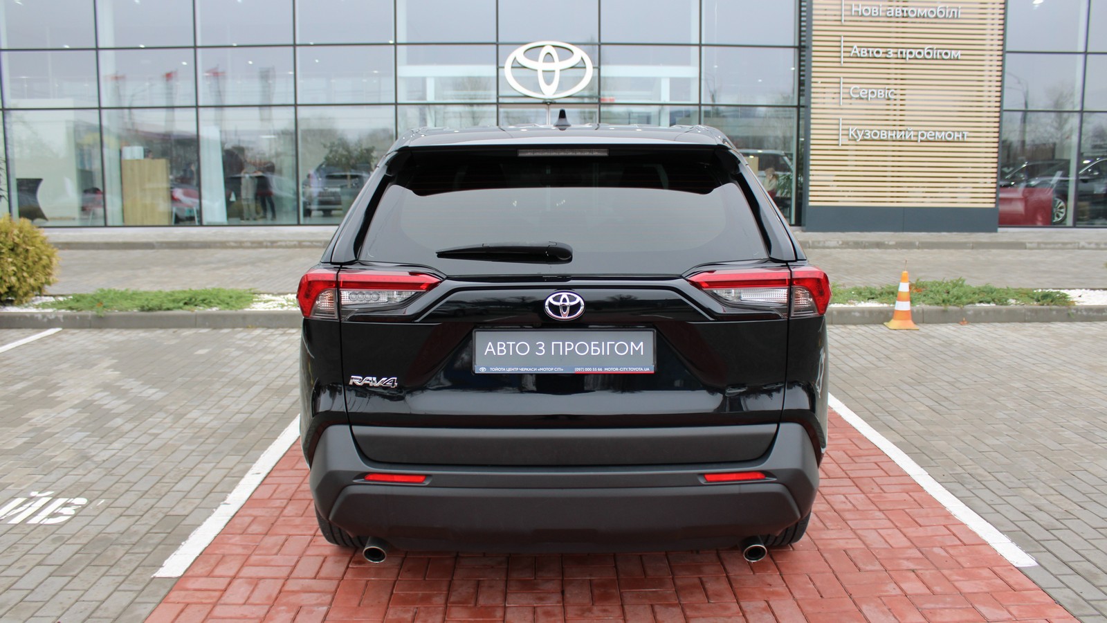 Toyota RAV4 2019 року з пробігом 188166 км, Універсал, Тойота Центр Черкаси "Мотор Сіті", м.Черкаси - 1020000 ГРН | Фото № 4