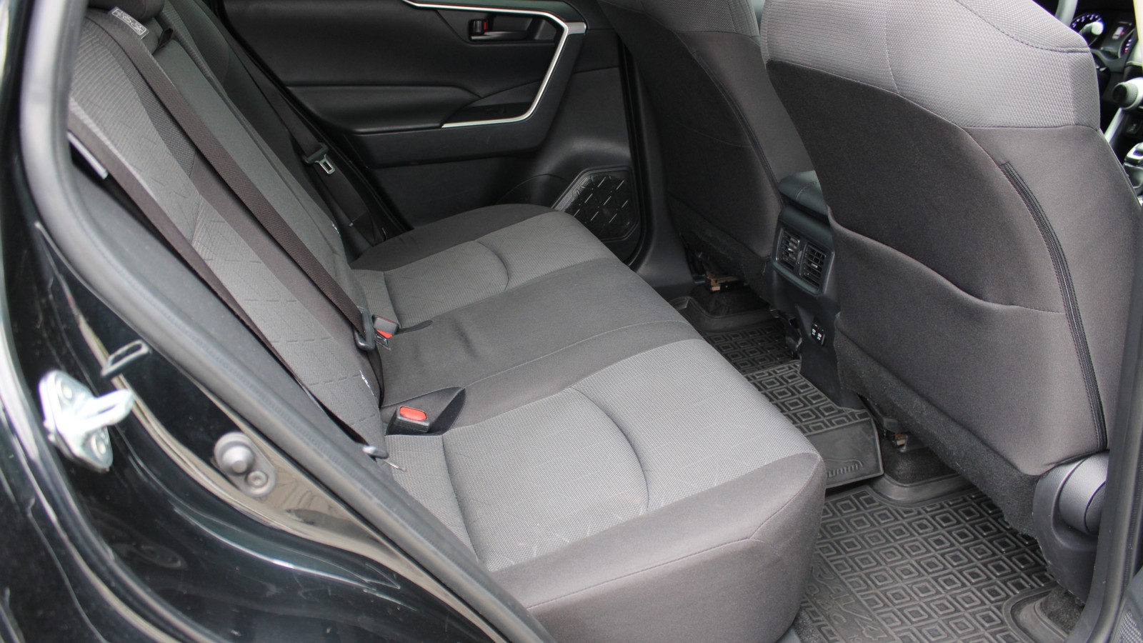 Toyota RAV4 2019 року з пробігом 188166 км, Універсал, Тойота Центр Черкаси "Мотор Сіті", м.Черкаси - 1020000 ГРН | Фото № 7