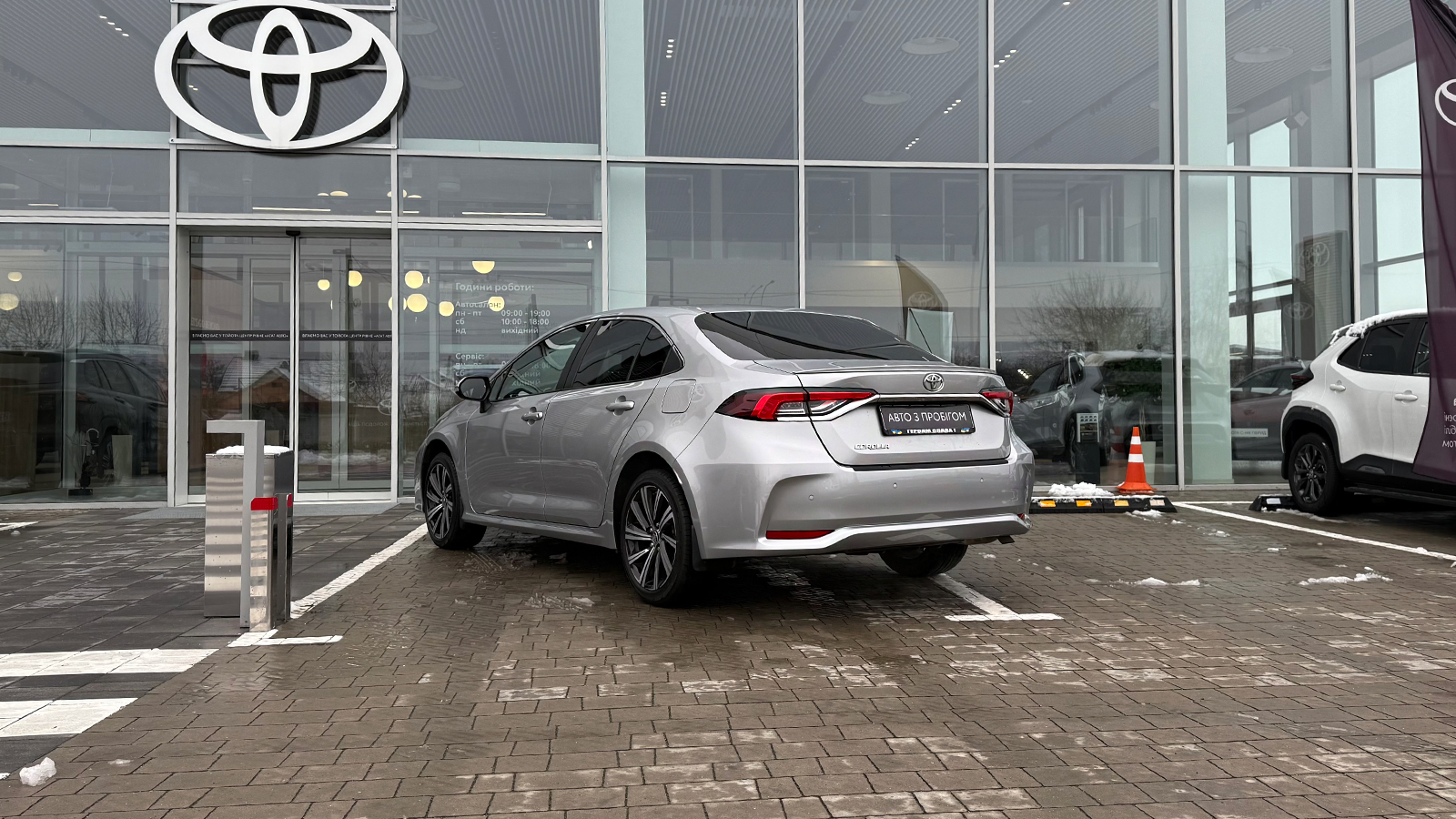 Toyota COROLLA 2022 року з пробігом 14561 км, Седан, Тойота Центр Рівне "Агат Авто", м.Рівне - 975200 ГРН | Фото № 2