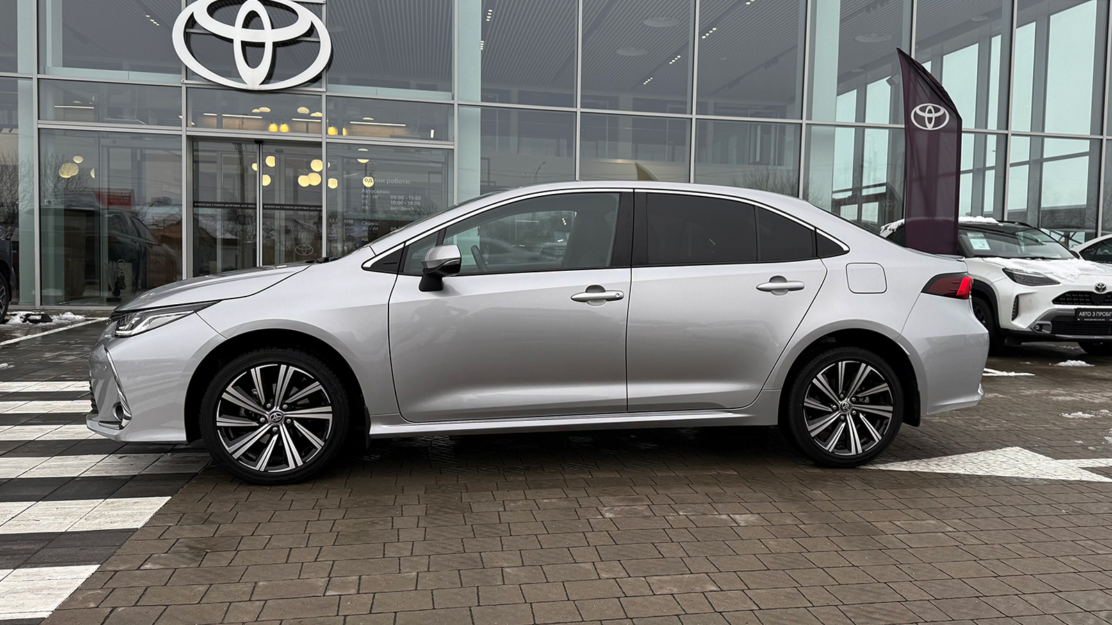 Toyota COROLLA 2022 року з пробігом 14561 км, Седан, Тойота Центр Рівне "Агат Авто", м.Рівне - 975200 ГРН | Фото № 3