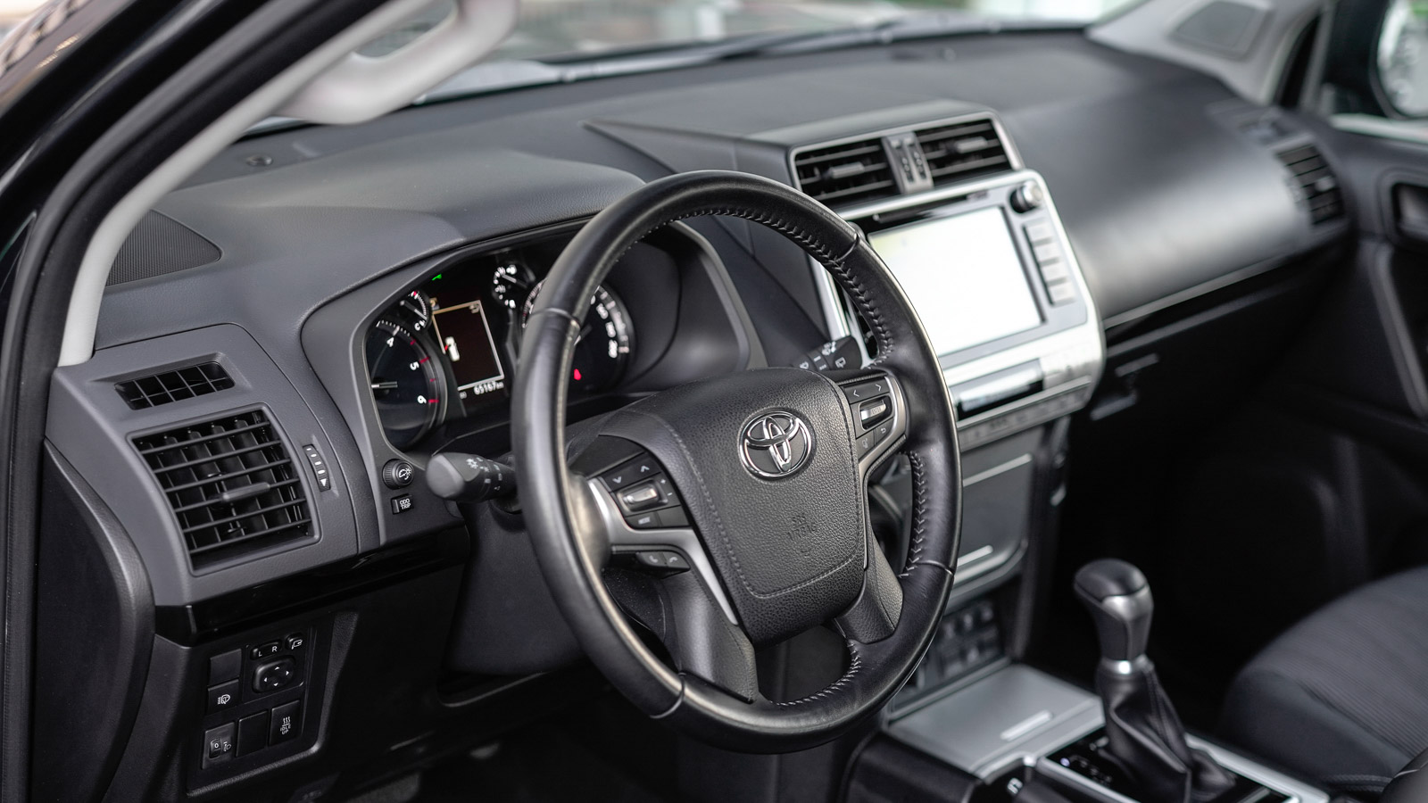 Toyota LAND CRUISER PRADO 2019 року з пробігом 65165 км, Універсал, Тойота Центр Львів "Діамант", м.Львів - 1649700 ГРН | Фото № 14